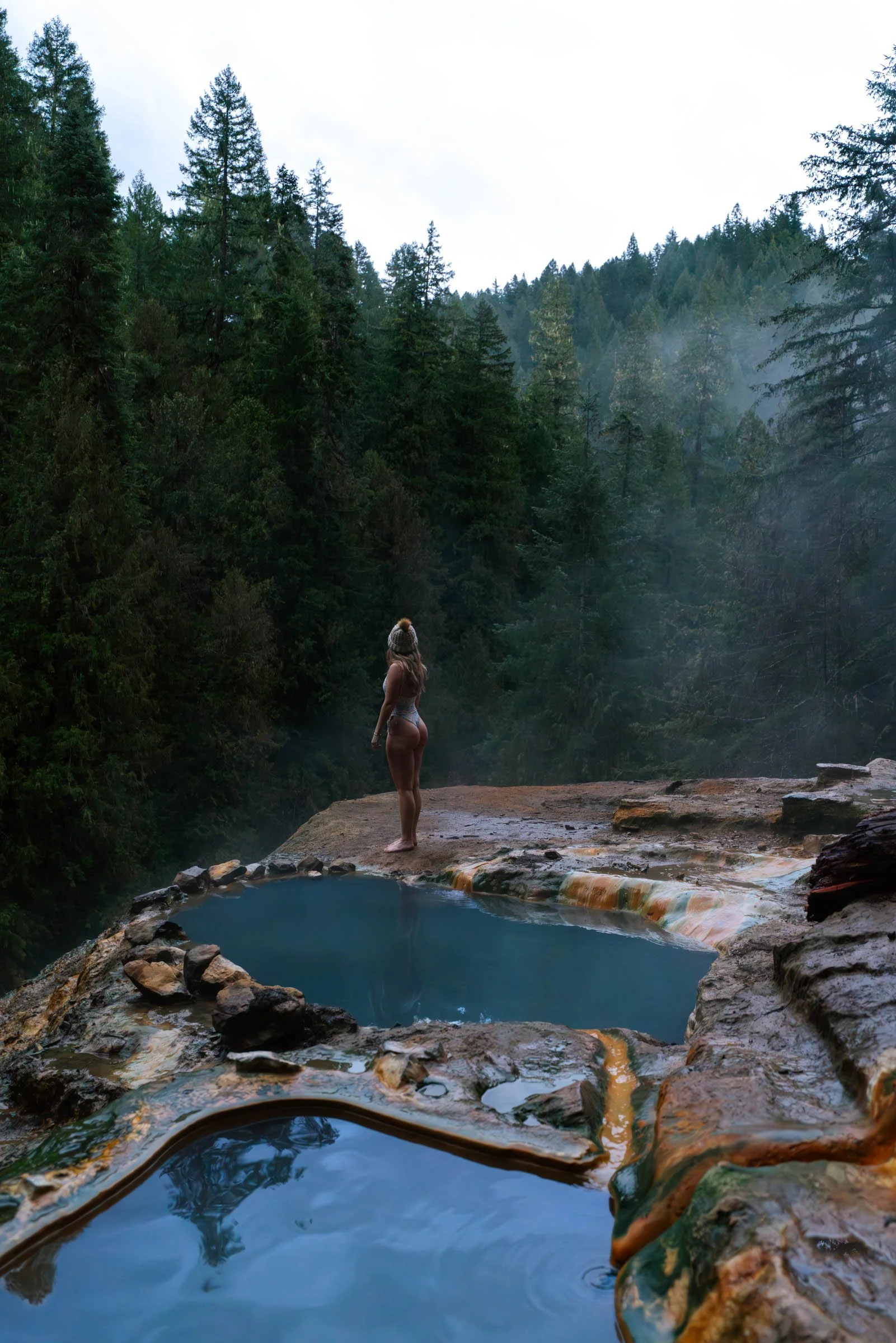 The Ultimate Guide to Umpqua Hot Springs in Oregon (Toketee Hot Springs)