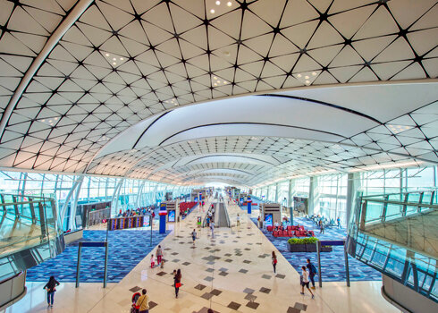 Interior view of the Terminal 1 Midfield Concourse (MFC) at the HKIA