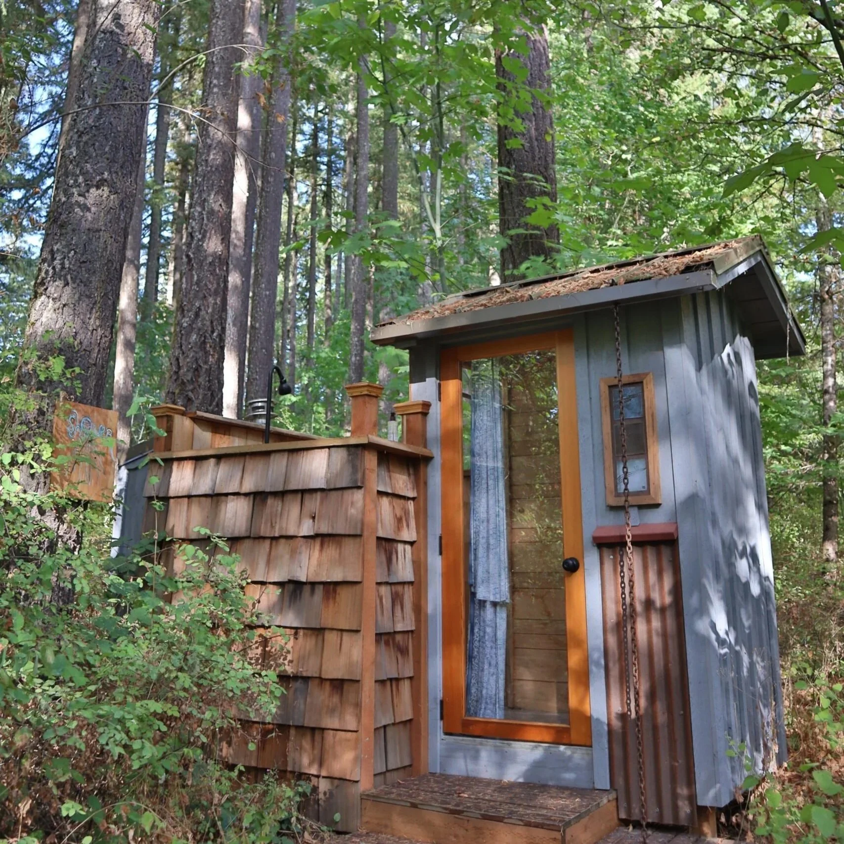 outdoor+shower.jpg