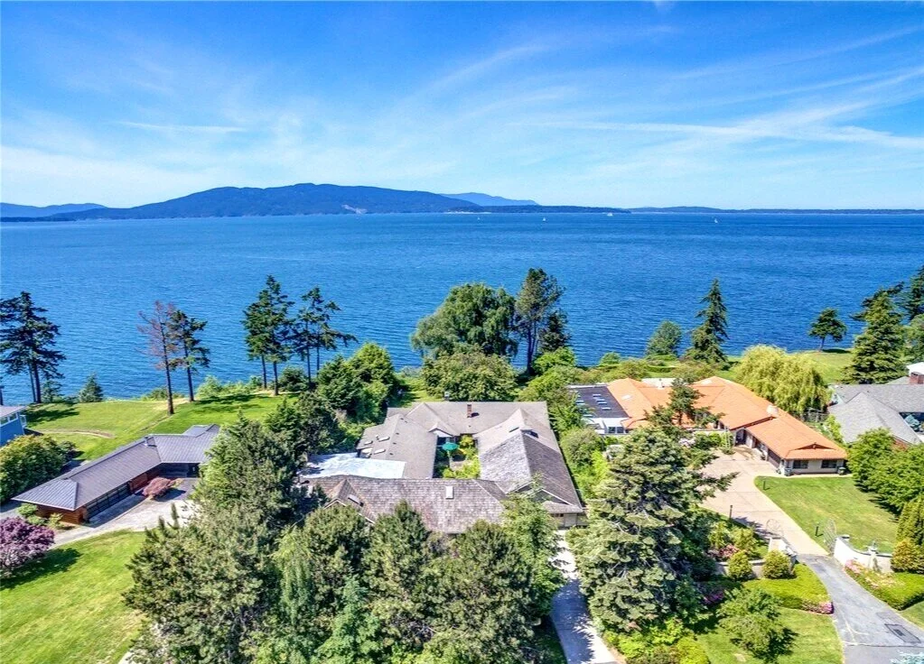 Edgemoor Neighborhood — Michelle Harrington Real Estate