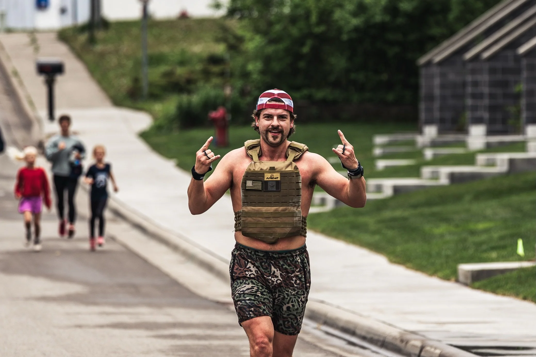 What a special day to be a part of.

A community coming together to push themselves, support each other, and honor something bigger than the workout itself. Proud of everyone who showed up, put in the work, and embraced Murph&rsquo;s legacy. 🇺🇸

#b