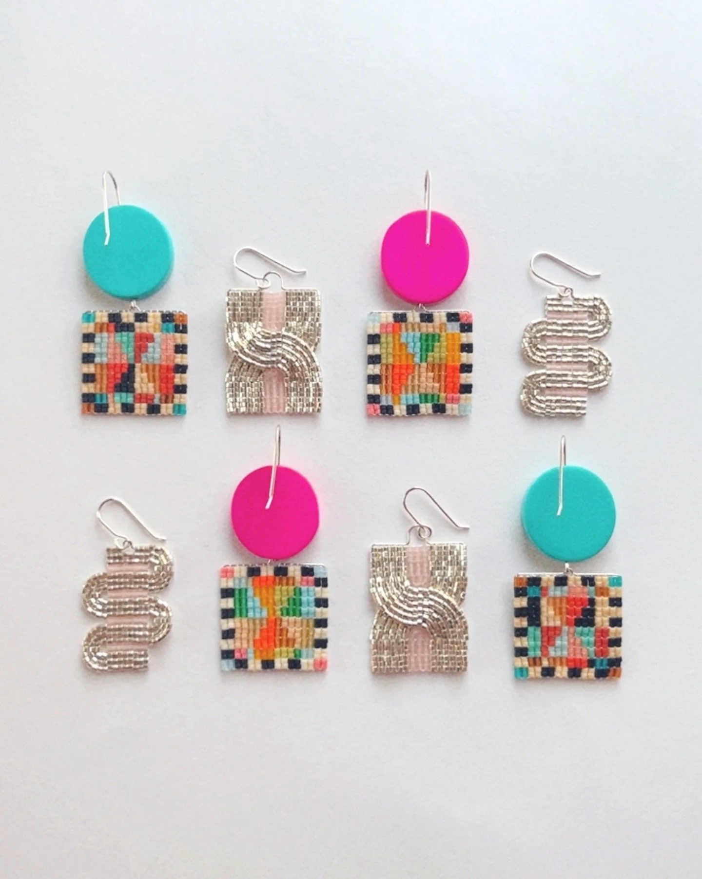 If you can&rsquo;t make it to the market this weekend, I&rsquo;ll be doing a final sale of the year online next week with the rest of my inventory &mdash; Wednesday 12/17 at noon AKST!