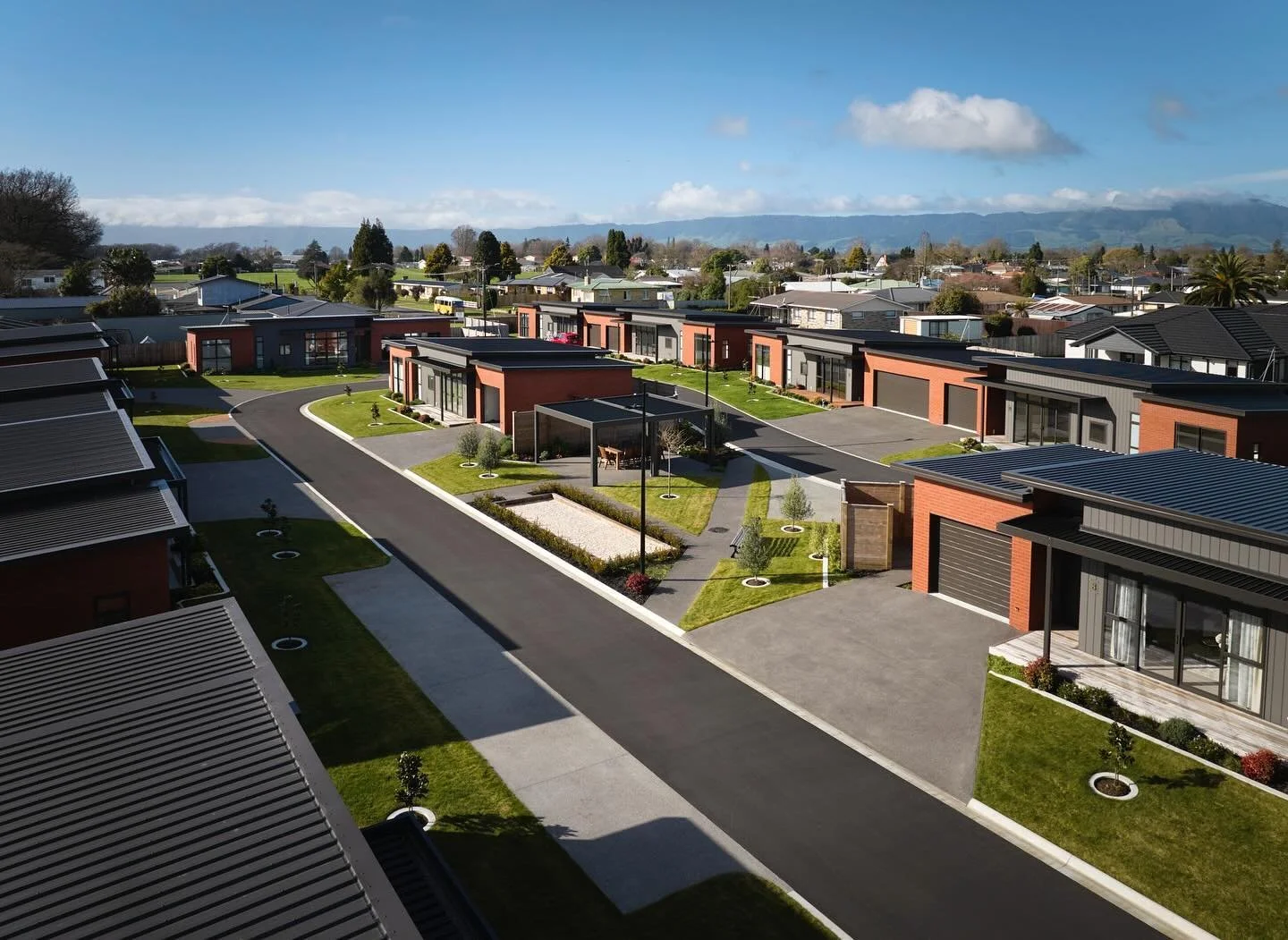 Nestled in the rural landscape of Waikato, this 13 unit village was conceived with the understanding that community is at the heart of a fulfilling life. 

📸 @aaphotographynz 
&bull;
&bull;
&bull;
#eaarchitectsstudio #architect #residentialarchitect