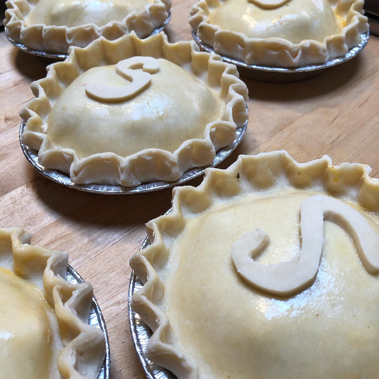 #trysomethingnew #cheese #pies #chips #snacks #countrystore #groceryshopping #grocerystore  #pnw #penderisland #specialty #handmadeforyou  We do lots of stuff in house ourselves including a variety of pies for you to take home and bake yourself.  #ha