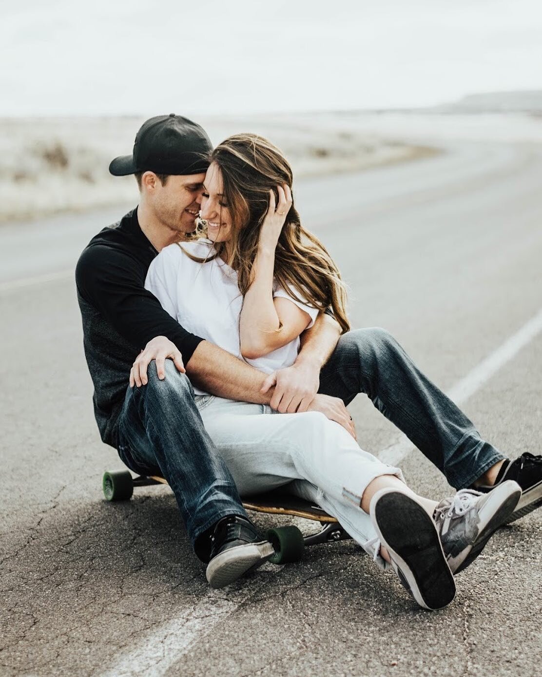 Throwing it back to this fun shoot and reminding you to start thinking about what you&rsquo;re going to get your valentine for next weekend. It ❤️will 💕sneak 💗up 🤍on ❣️you, thank me later 😎 #weddingphotographer #utahwedding #utahengagements #enga