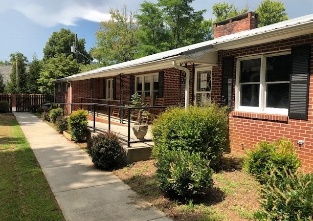 Hawthorn Front03.jpg