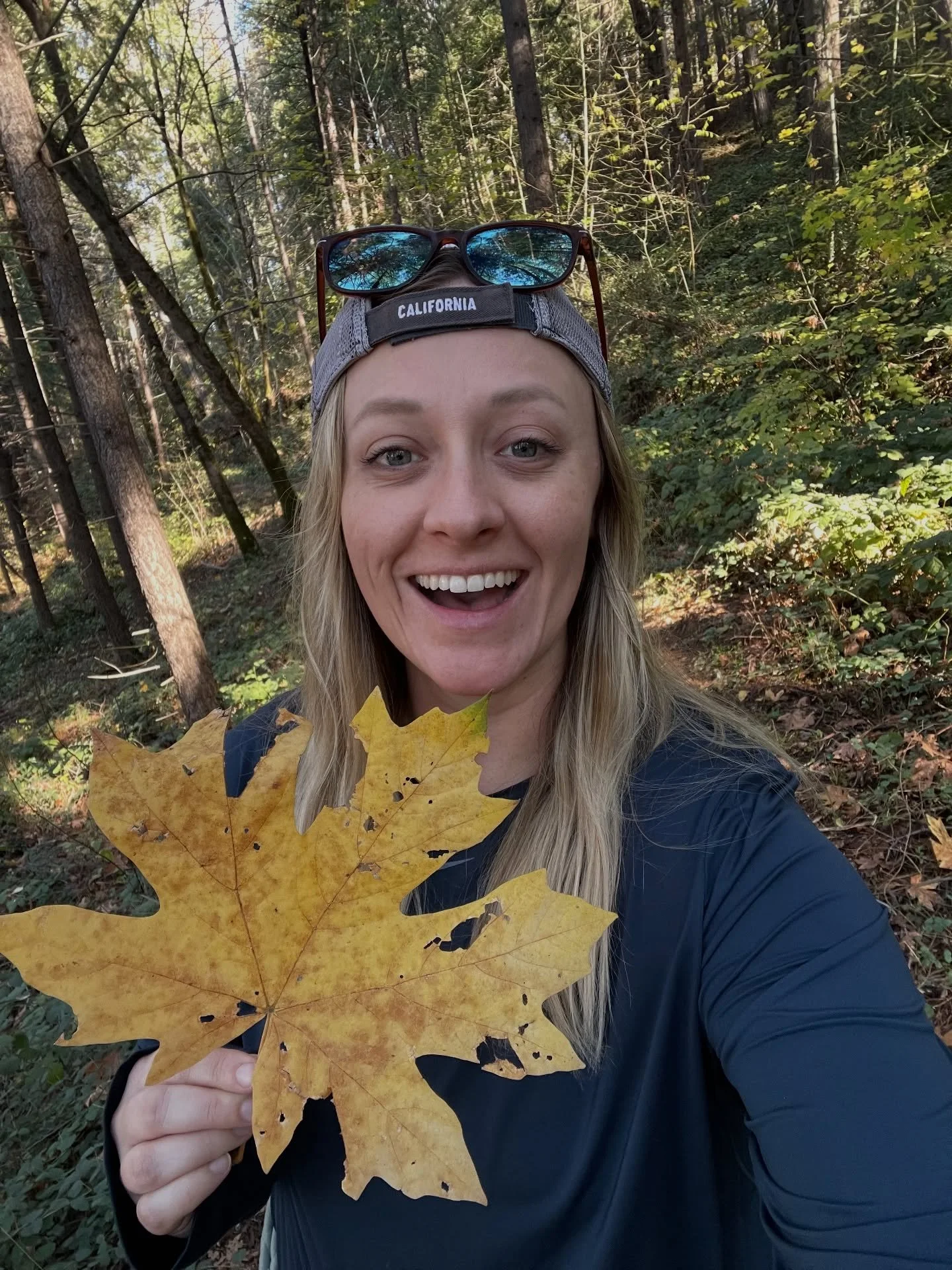 November in a nutshell 🍁💆🏼&zwj;♀️🏋🏼&zwj;♀️👽🎷🍎🐾🌲 

This past month was hectic and went by in a flash. 💥Looking back, I&rsquo;m reminded of how important it is to be intentional about slowing down and prioritizing self-care, especially durin