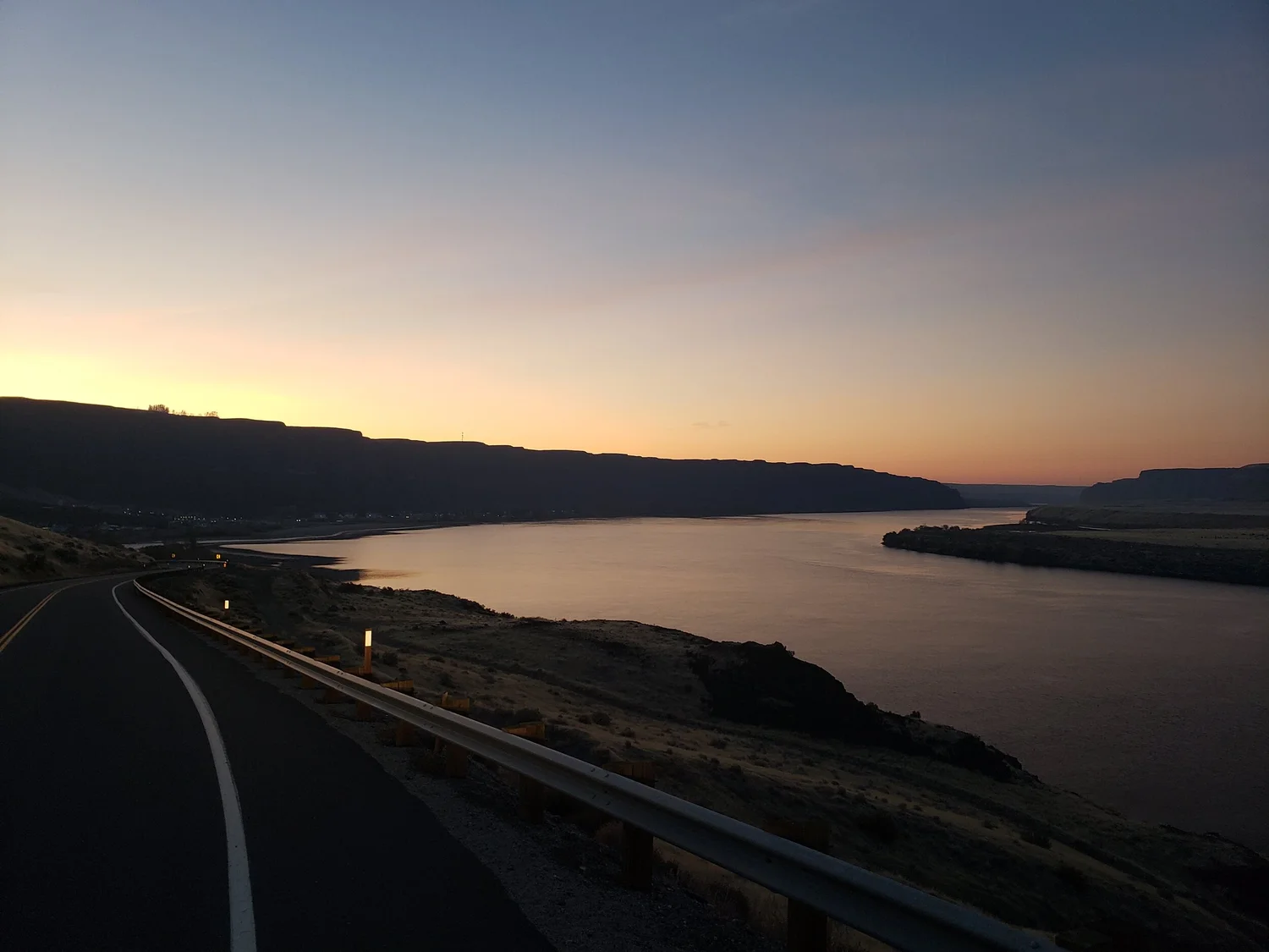Crescent Bar golf course at sunrise