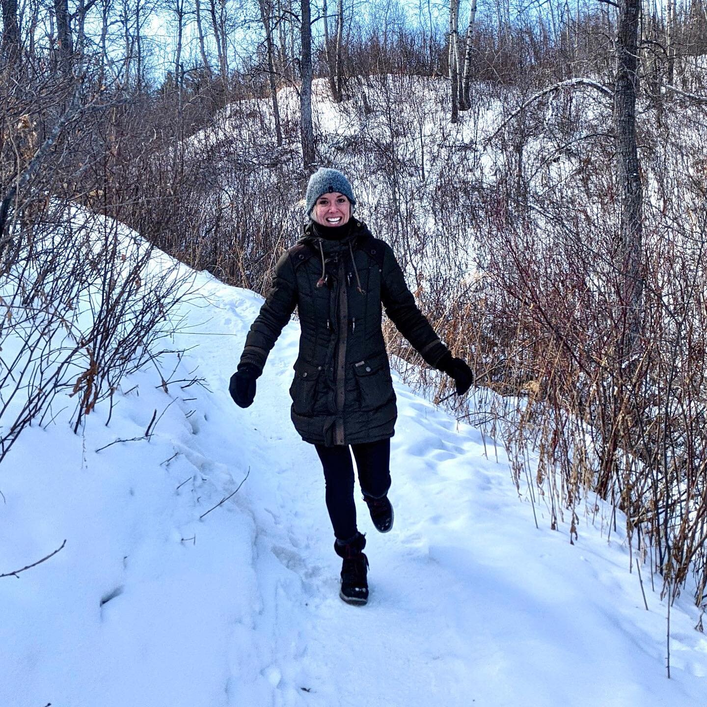 How you feel when the temperature hits the positive 😂🥶

We've been in a deep freeze here in Saskatchewan over the last couple weeks. In the -30's most days. Definitely have become a tougher human being after a winter spent in the prairies 🤣

Anywa
