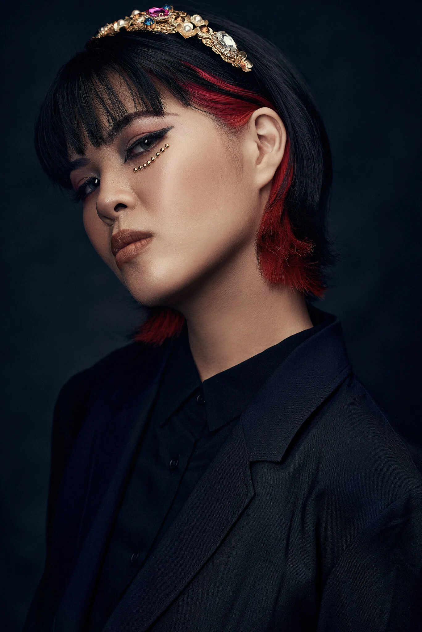 Vancouver Headshot Photographer, Vancouver Portrait Photographer, Vancouver Editorial Photographer, Vancouver Gallery Photographer, Vancouver Celebrity Photographer, Photographer Near Me Vancouver,  Aaron Aubrey Photography, Elinchrom