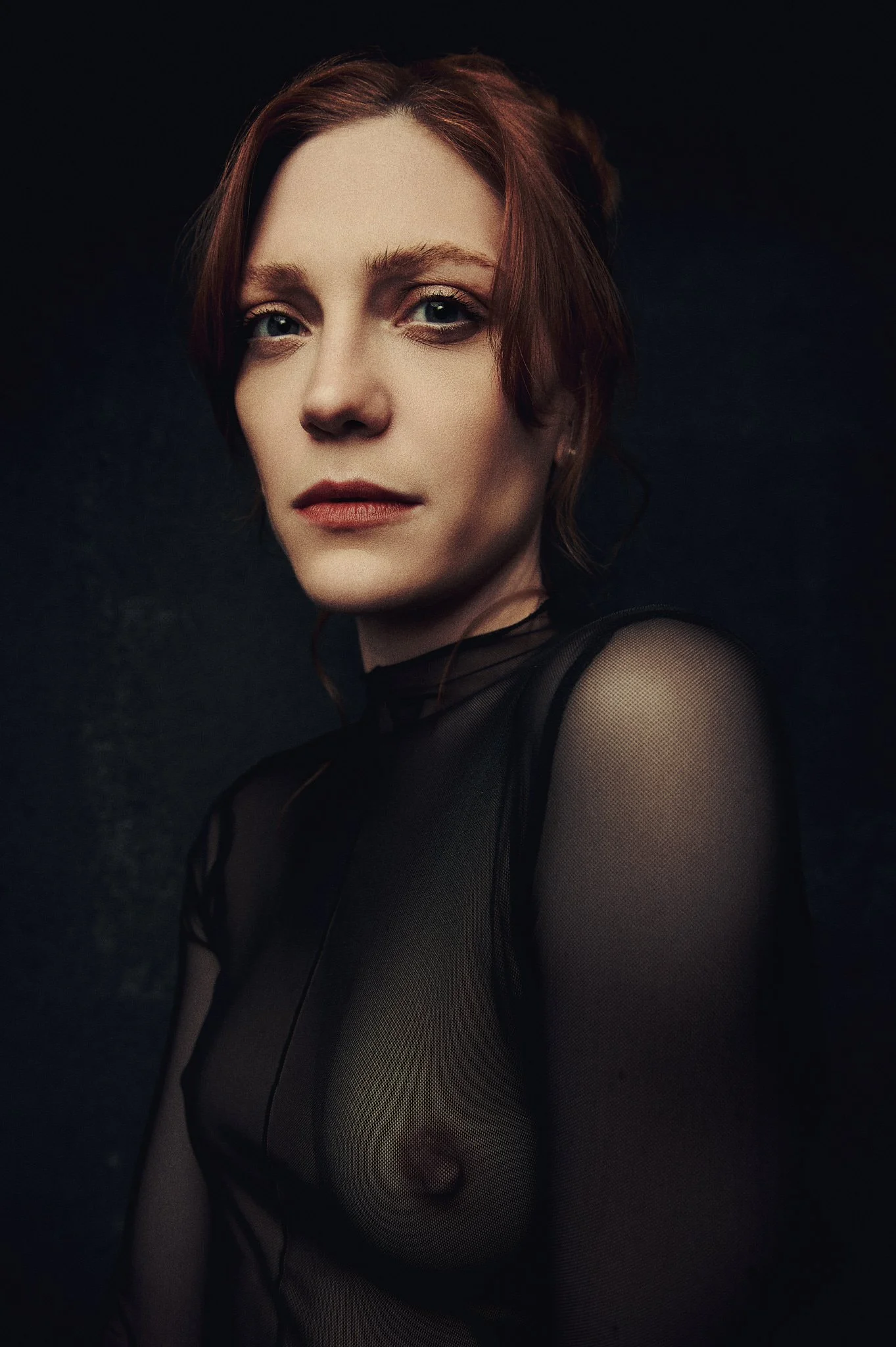 Vancouver Headshot Photographer, Vancouver Portrait Photographer, Vancouver Editorial Photographer, Vancouver Gallery Photographer, Vancouver Celebrity Photographer, Elinchrom