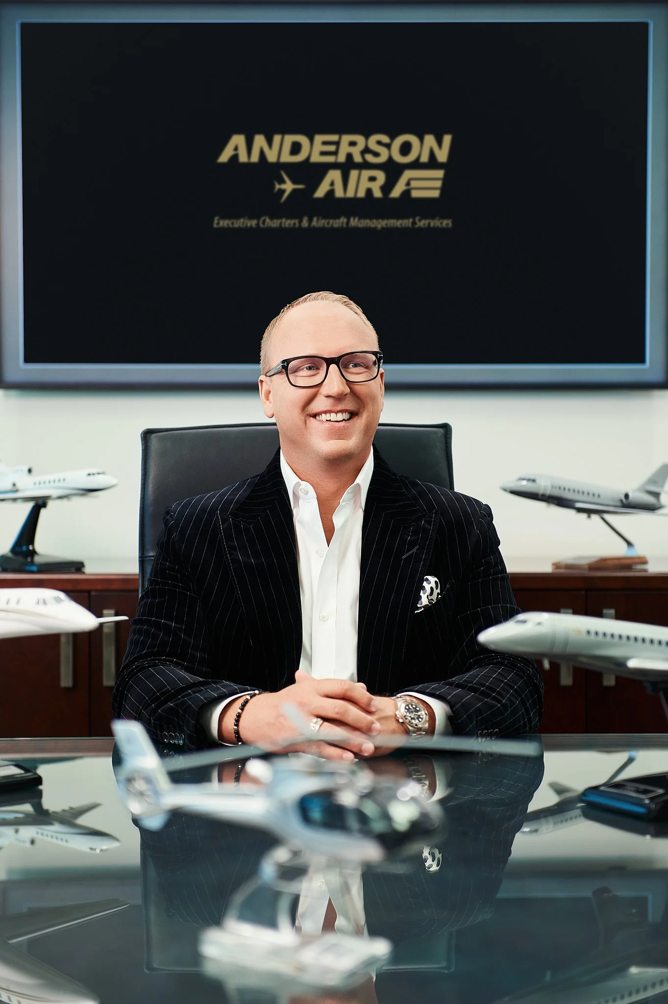 Vancouver Headshot Photographer, Vancouver Portrait Photographer, Vancouver Editorial Photographer, Vancouver Gallery Photographer, Vancouver Celebrity Photographer, Elinchrom