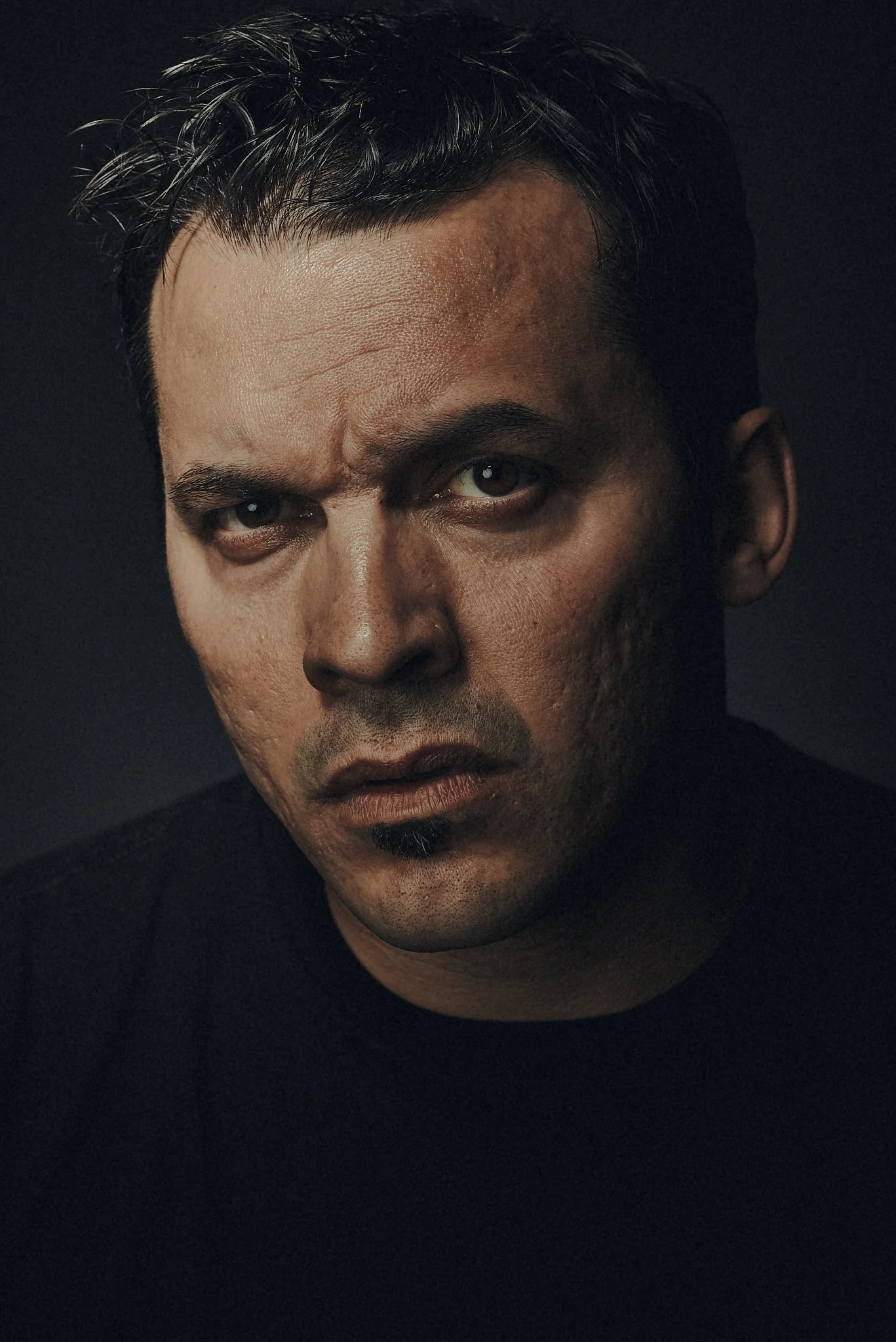 Vancouver Headshot Photographer, Vancouver Portrait Photographer, Vancouver Editorial Photographer, Vancouver Gallery Photographer, Vancouver Celebrity Photographer, Photographer Near Me Vancouver,  Aaron Aubrey Photography, Elinchrom, Slug Atmospher