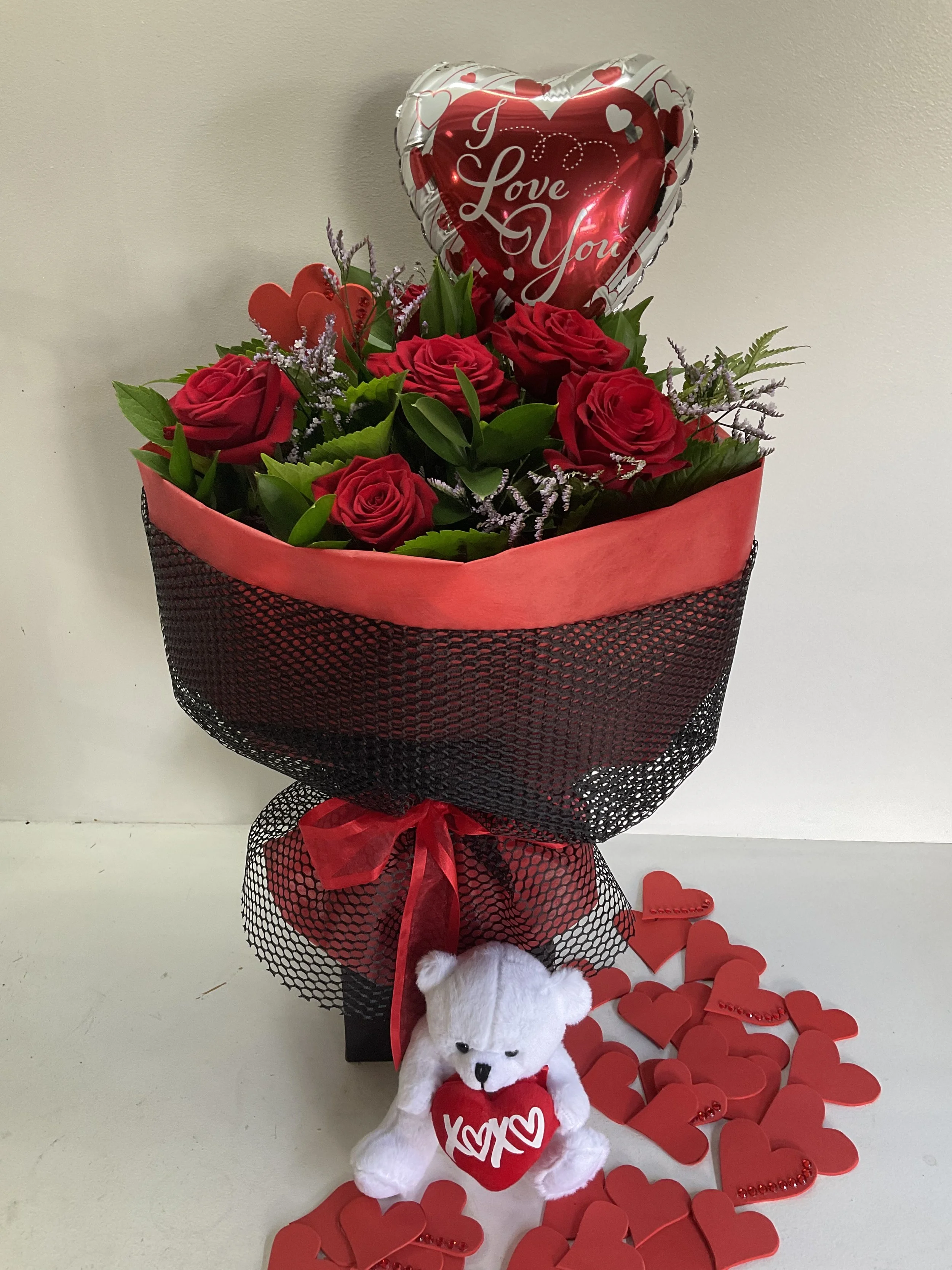 Love Love Love- Red Roses-Teddy-Balloon