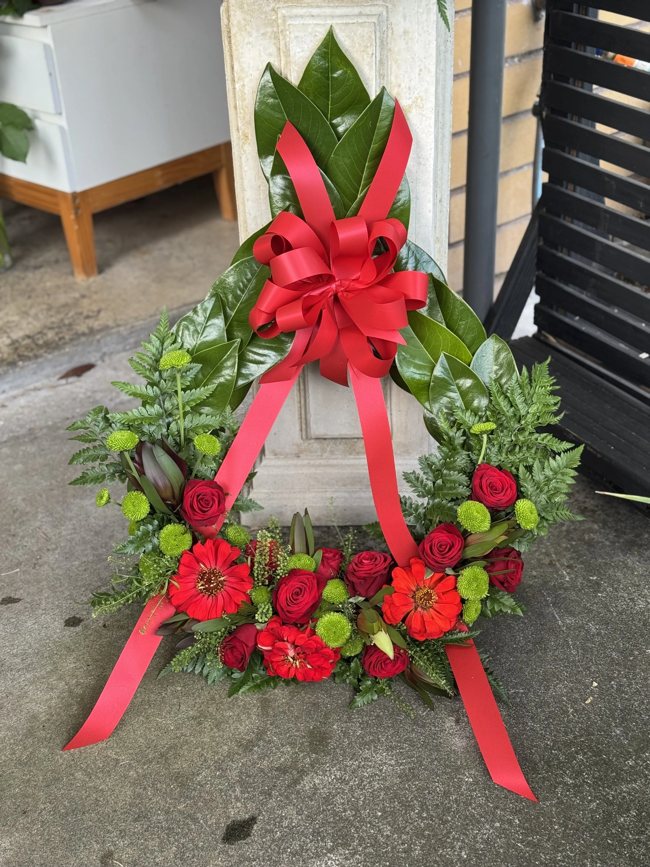 Large Red Traditional Anzac Wreath