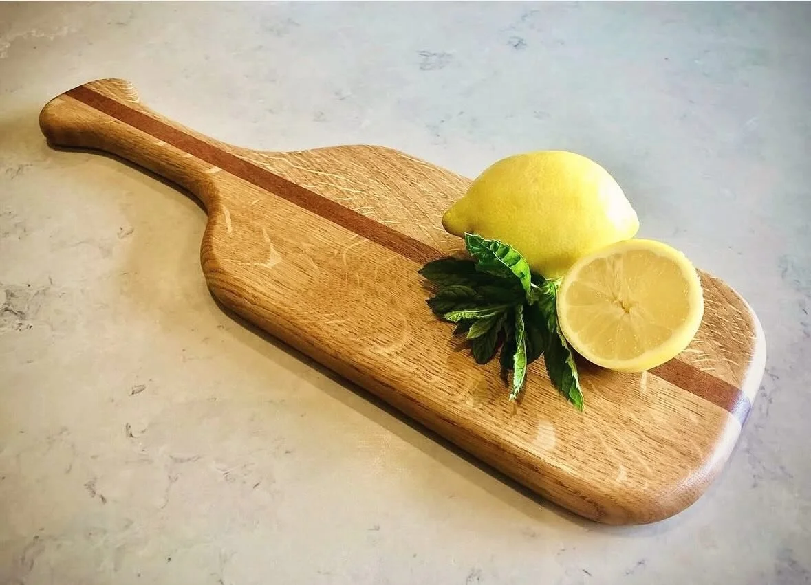 If you want to support small local makers this Christmas, we don&rsquo;t need big grand gestures&hellip;.just buy our products and give them as gifts. Like this serving board available on our Etsy shop. https://www.etsy.com/uk/shop/MDBespokeInteriors