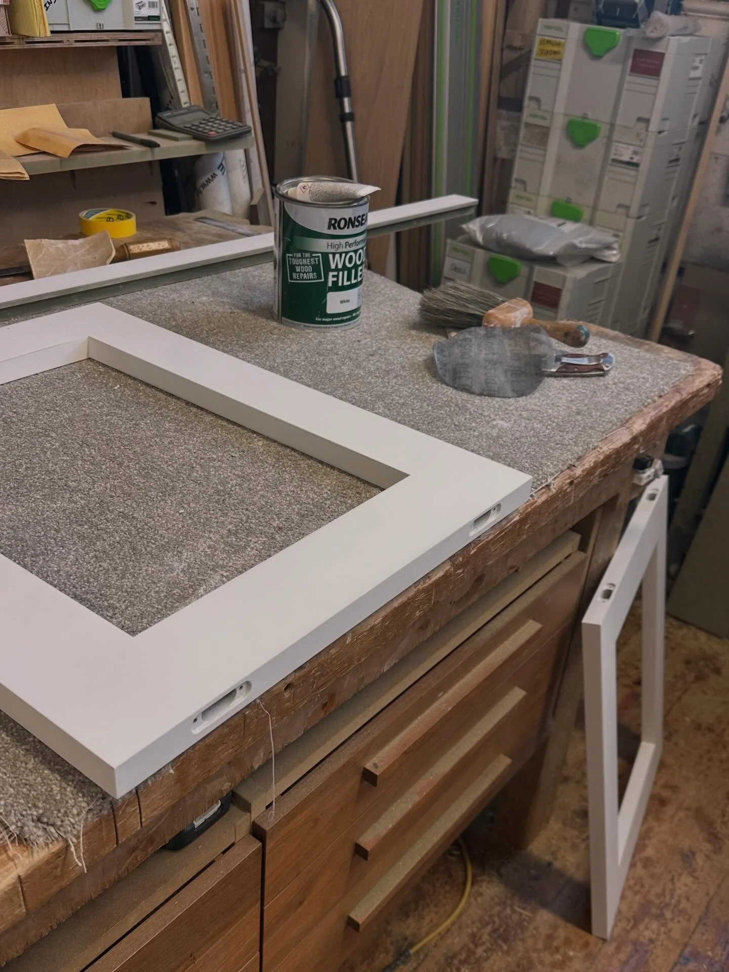 Getting all the last bits of prep done before going in for colour. 🤞#windowseat