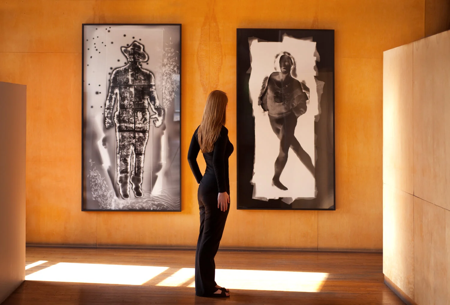 Custom Art Framing — Curatorial