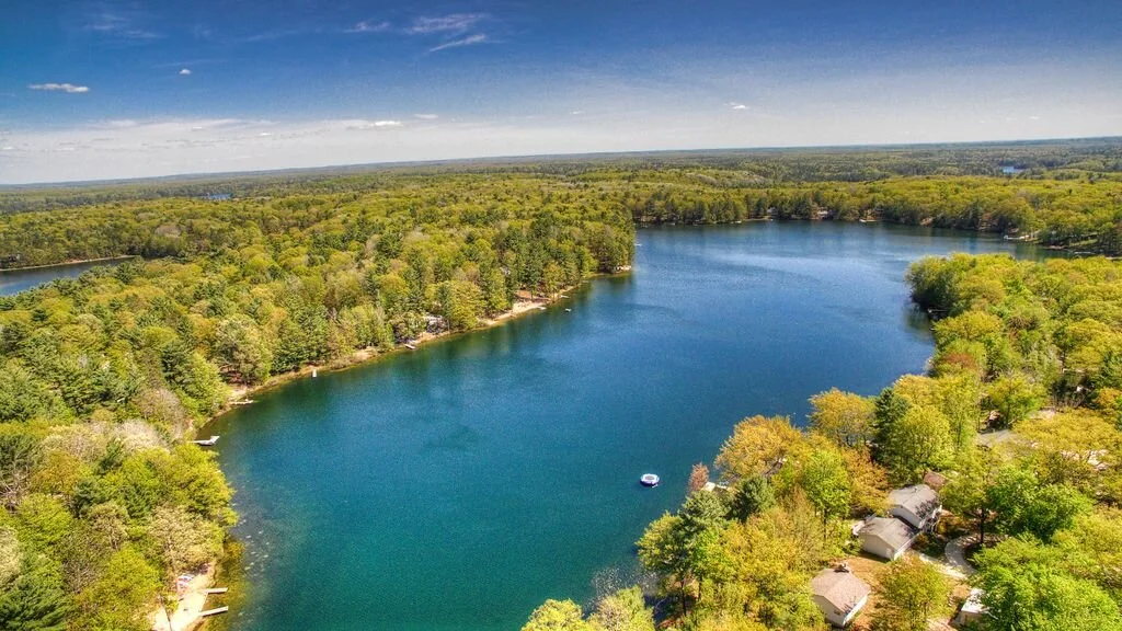 High Lake Hideaway — Brookside Cottages & Resorts