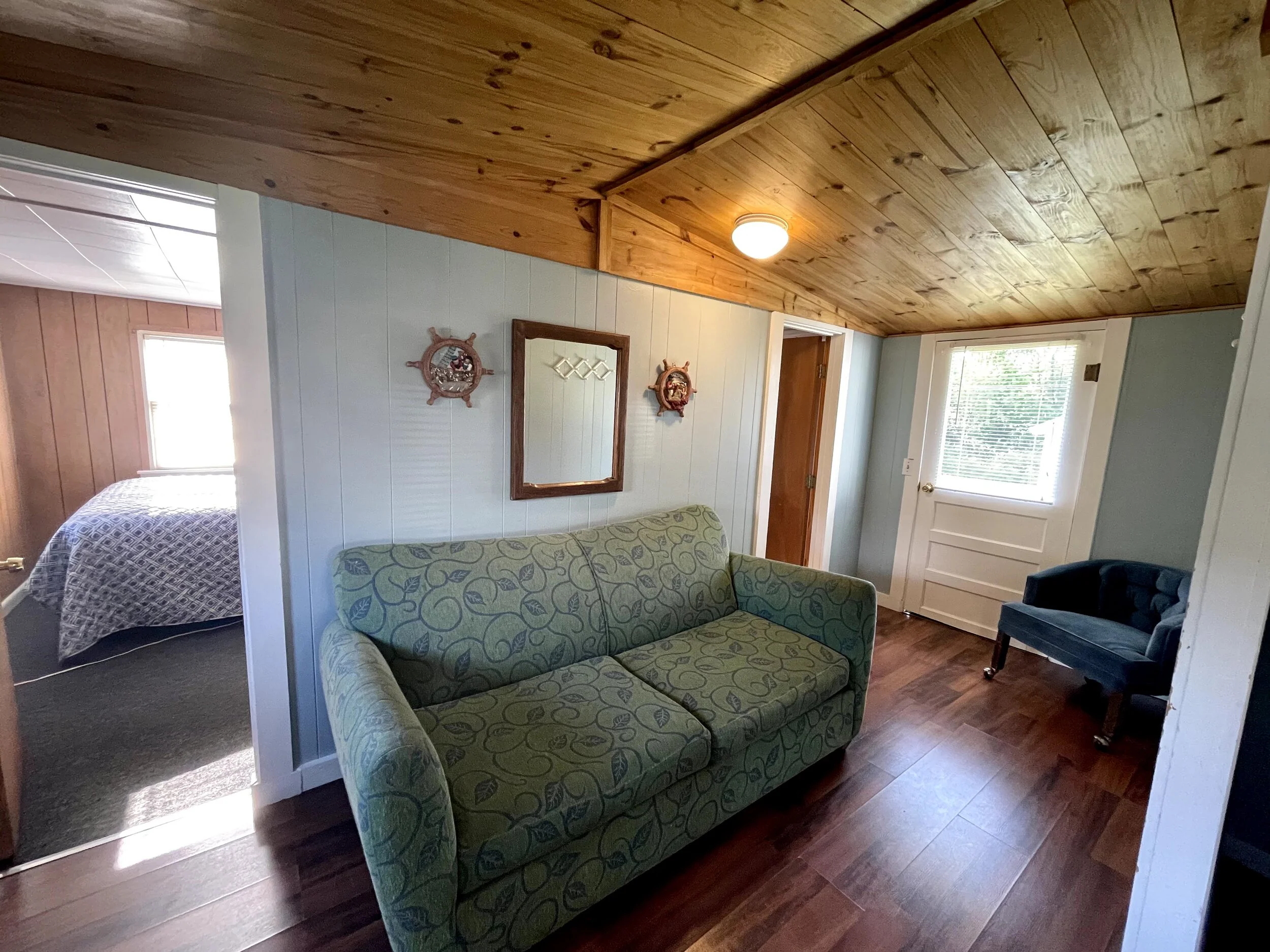 Cottage 11 “Northwood” — Brookside Cottages & Resorts