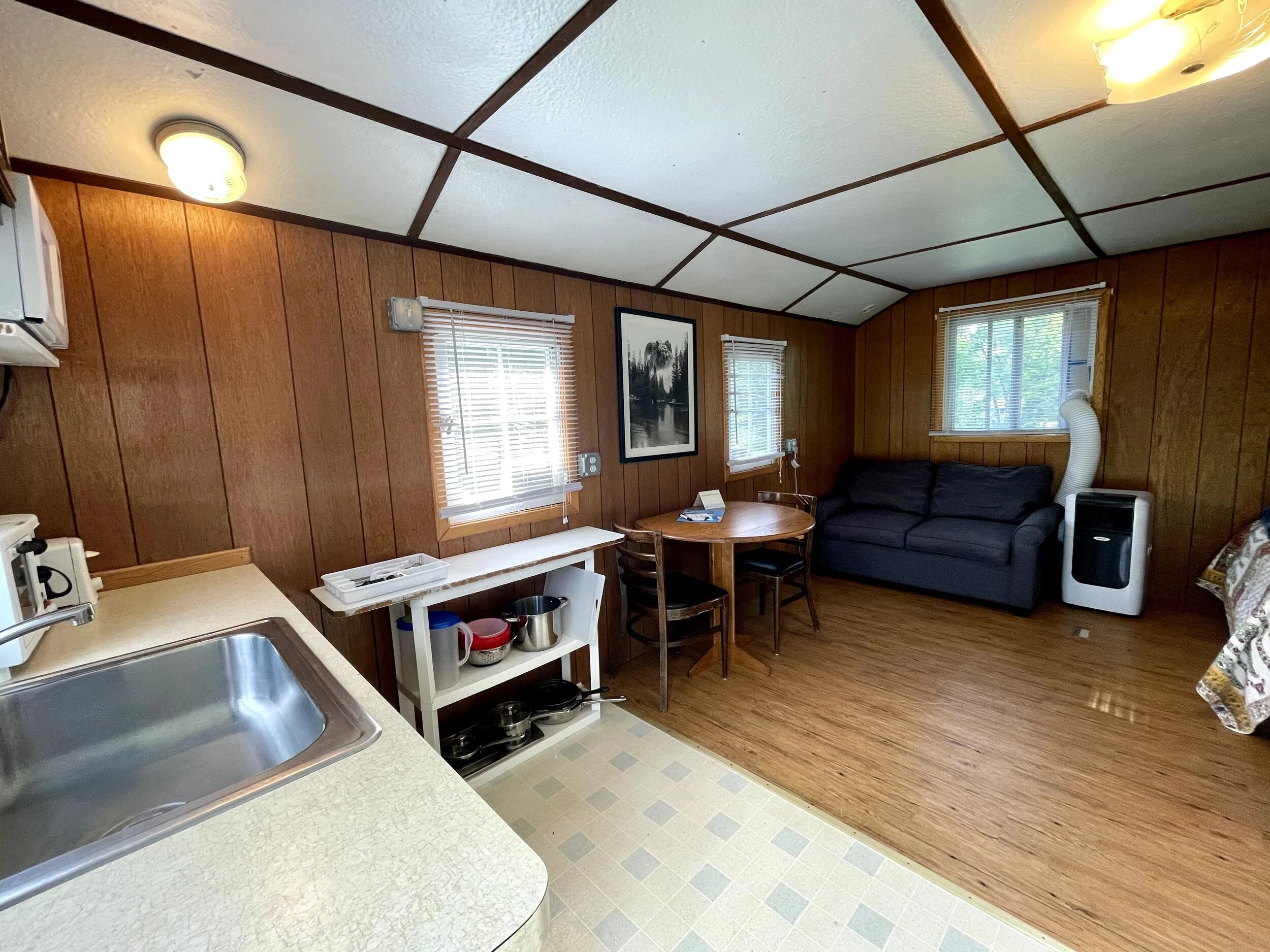 Cottage 7 “Fayes” — Brookside Cottages & Resorts