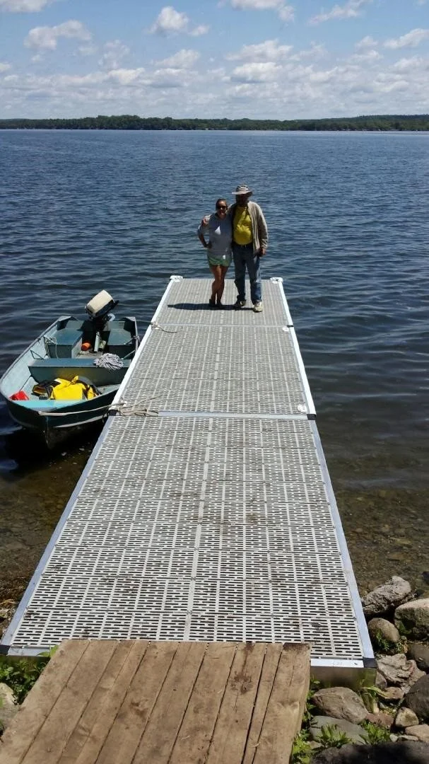 Thru flow decking