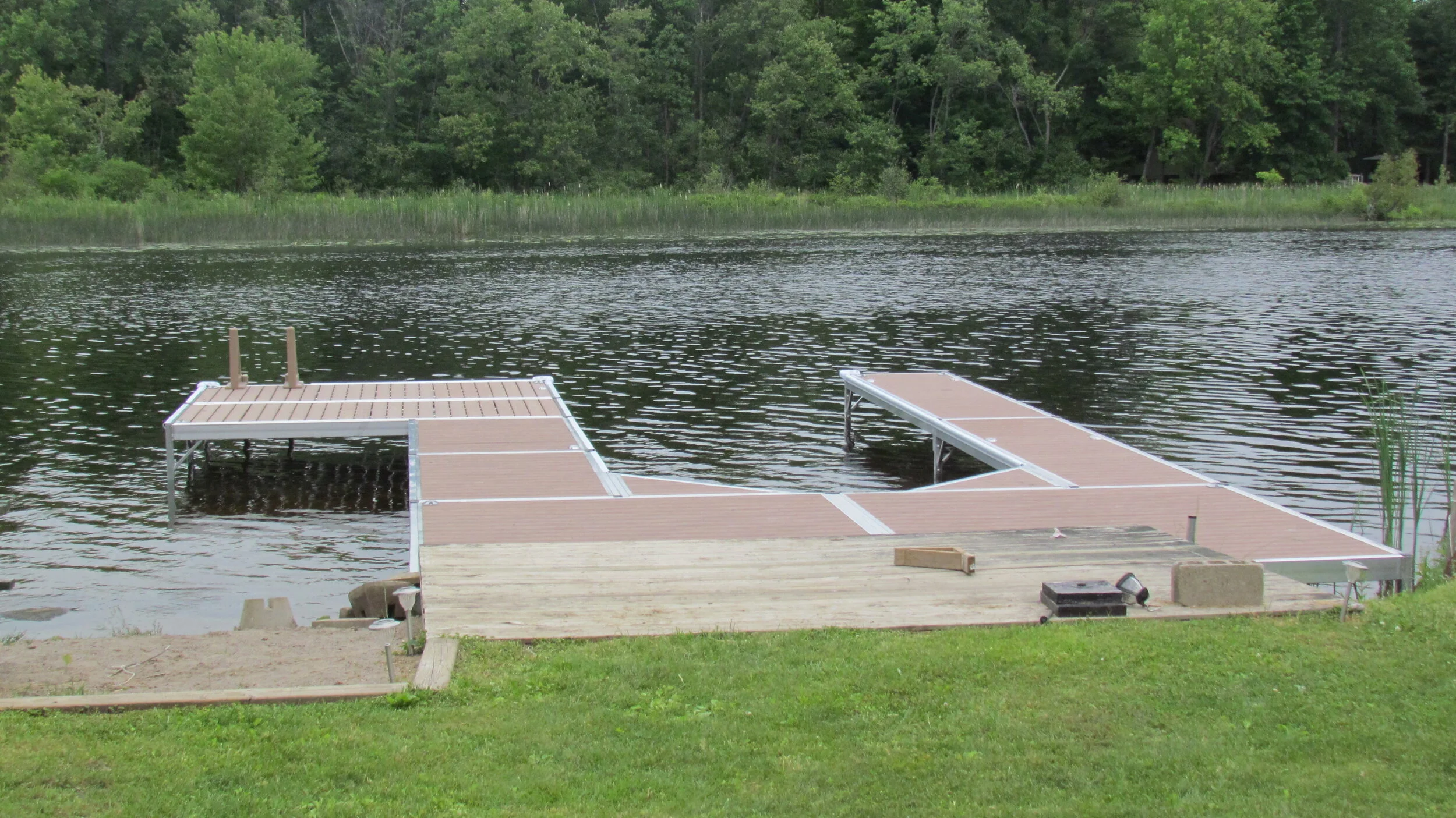 INTERCO DOCKS - custom pipe .JPG