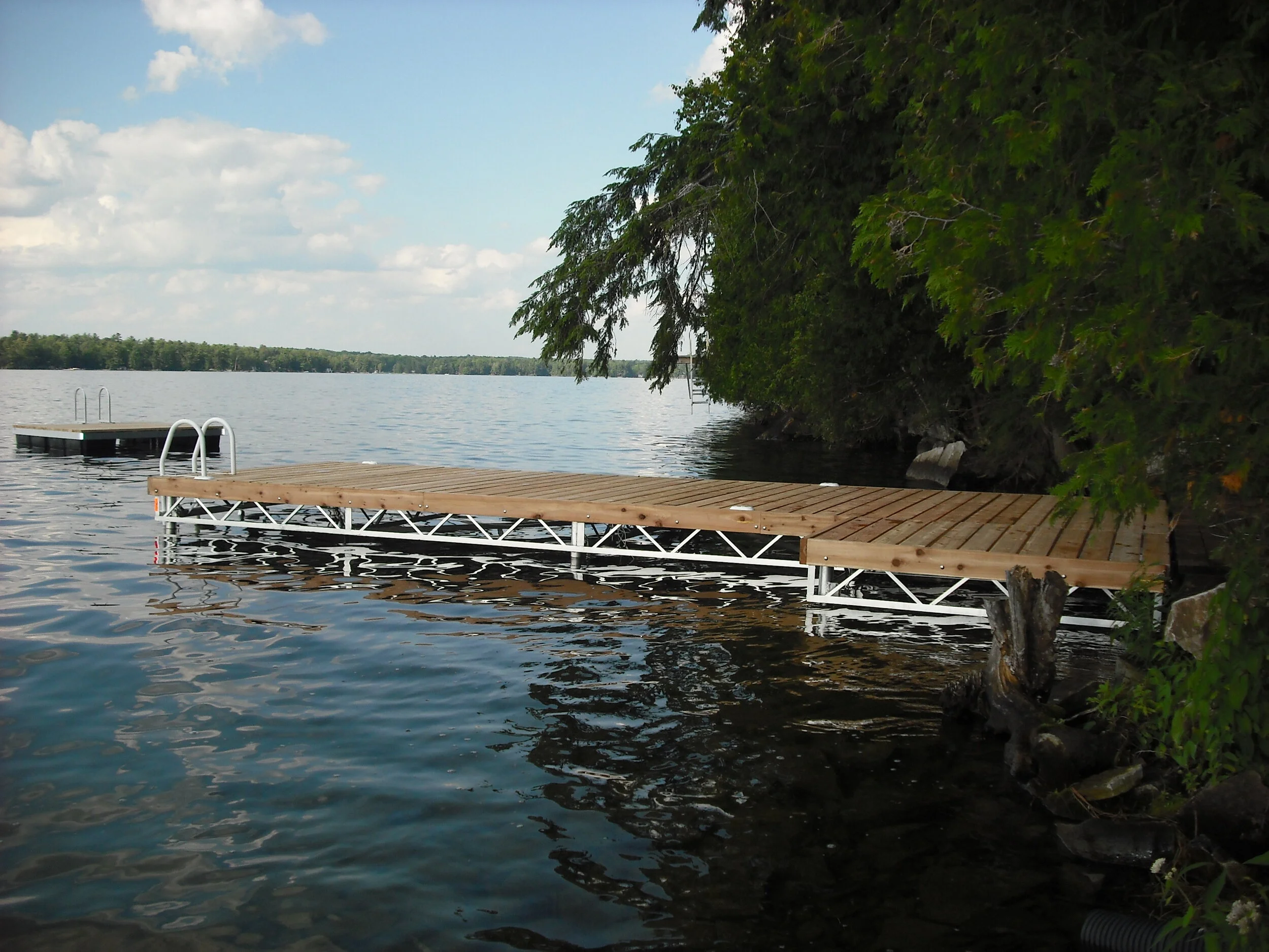 ALUM TRUSS PIPE DOCK.jpg