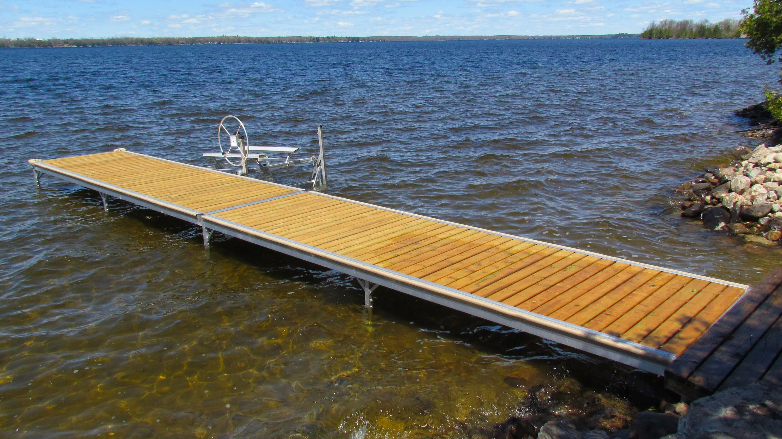 intero dock - fenlon falls - pipe dock .JPG