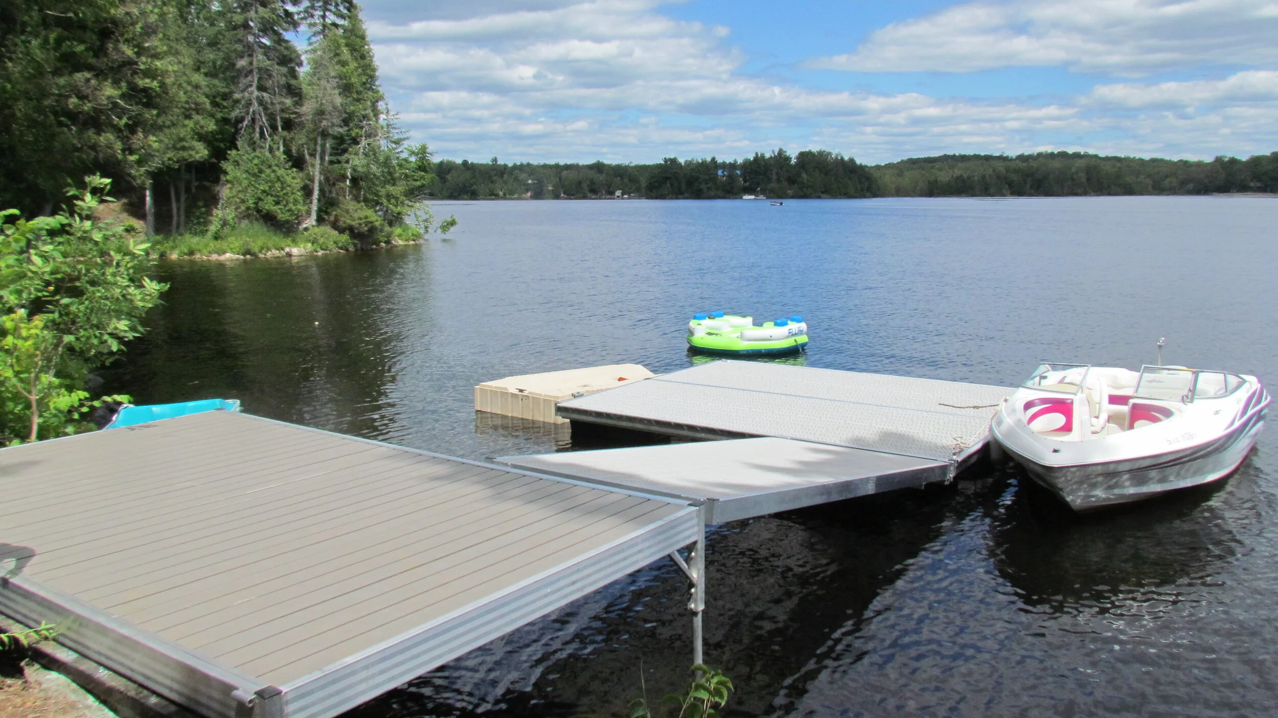 Interco - floating dock  (7).JPG