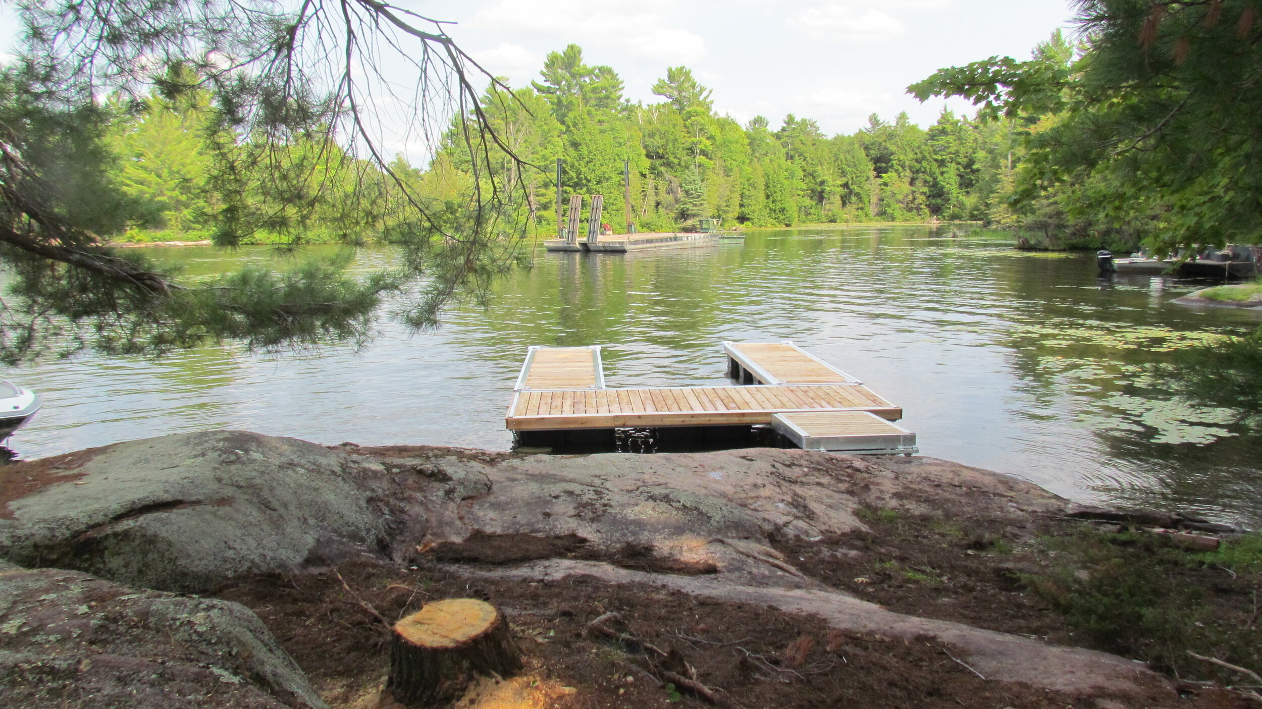 Interco - floating dock .JPG