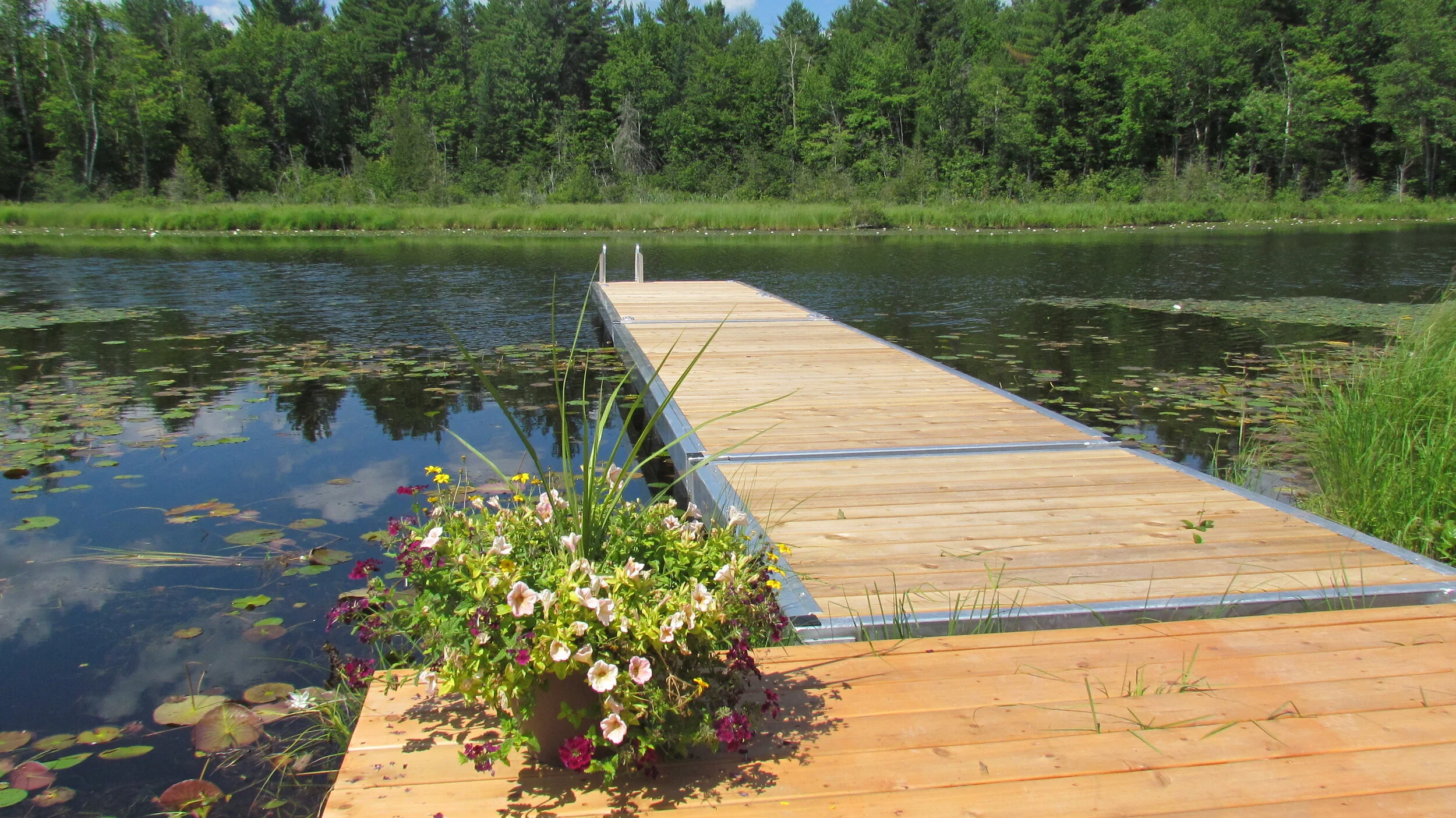 Interco Dock  -floatig and cedar.JPG