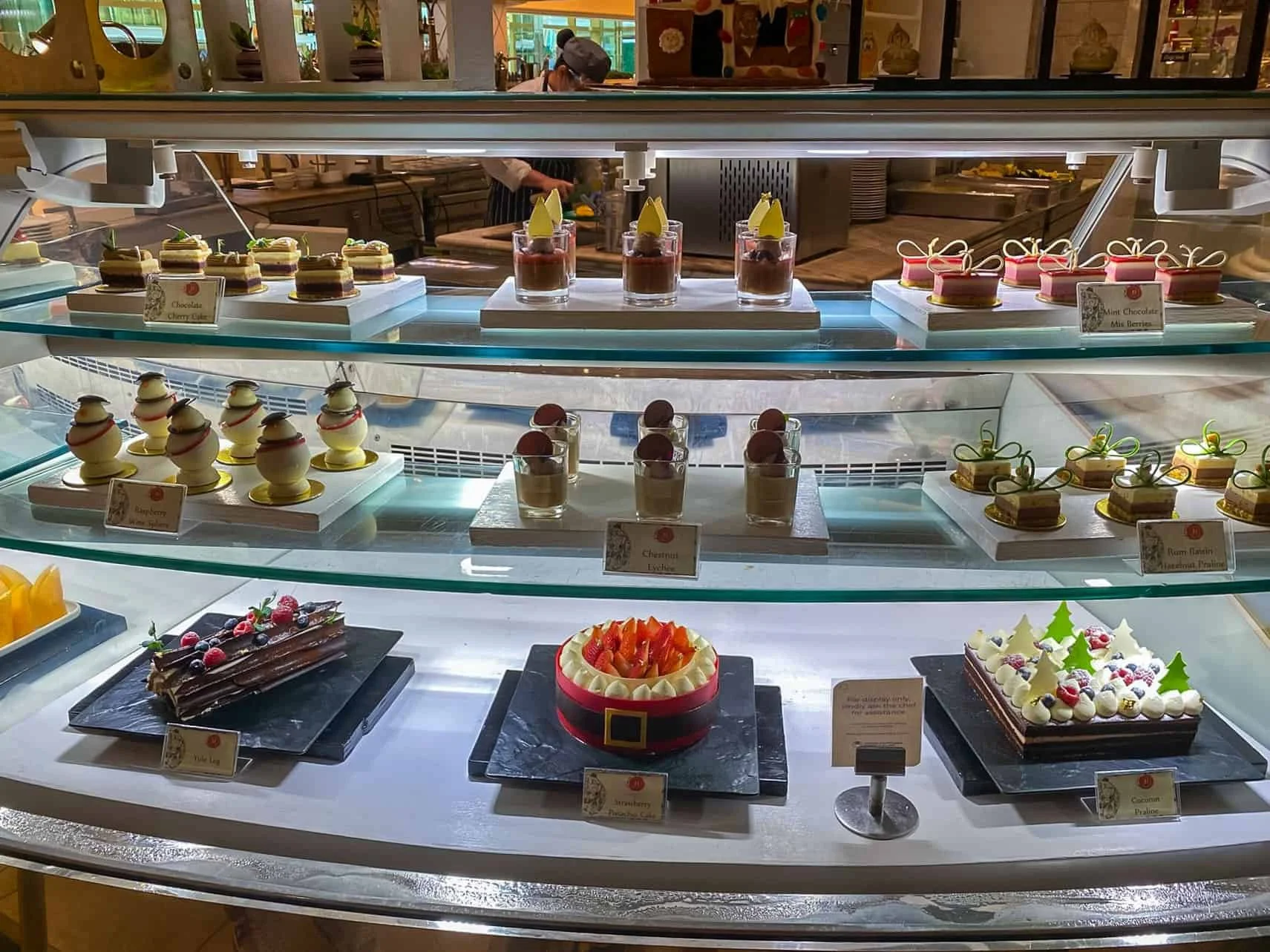 Medley Buffet Okada Manila Food Review King Tolentino