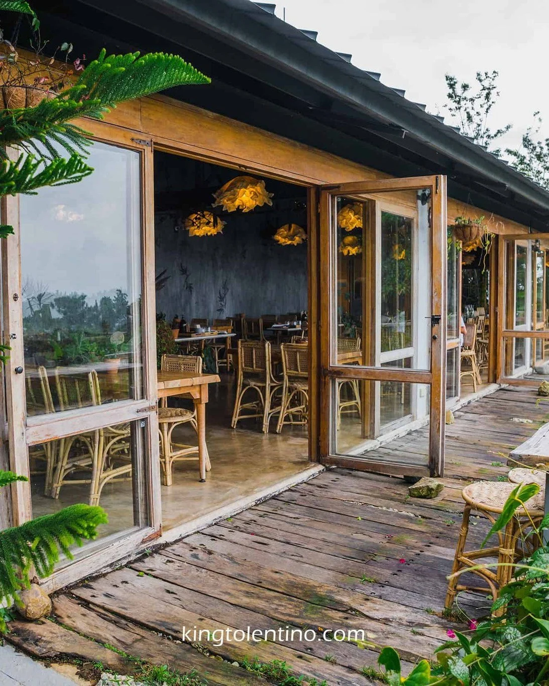 Scenic Dining in Baguio City
https://www.kingtolentino.com/blog/the-barn-baguio

#TravelWithKingTolentino #KingTolentinoExplores #KingTolentinoTravels #FoodieAdventures #TaraKaenSeries #Baguio