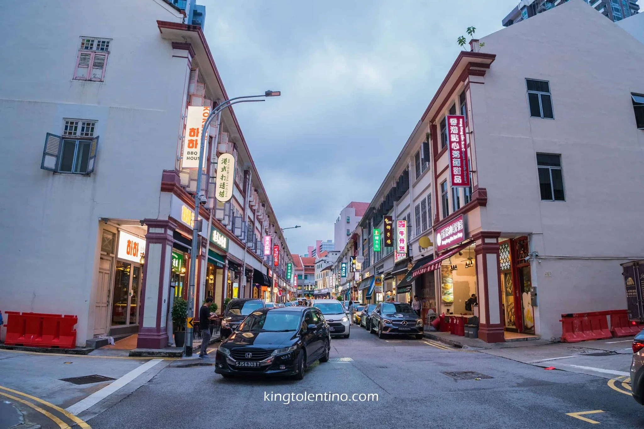 Singapore 🇸🇬

Read More ➡ https://www.kingtolentino.com/blog/singapore

#kingtolentinoexplores #kingtolentinotravels #FoodieAdventures #Singapore