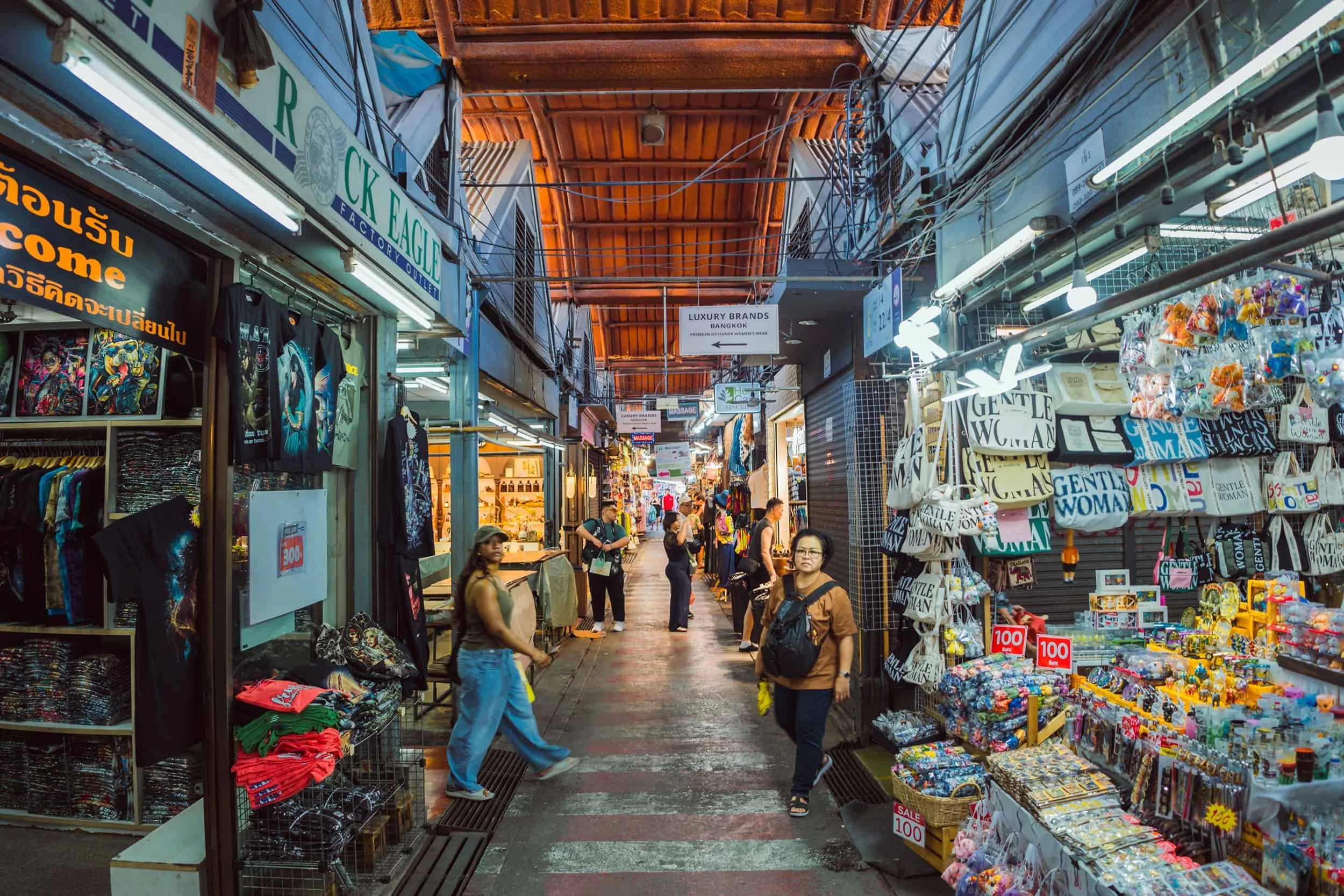 Bangkok, Thailand | Exploring Chatuchak Weekend Market 