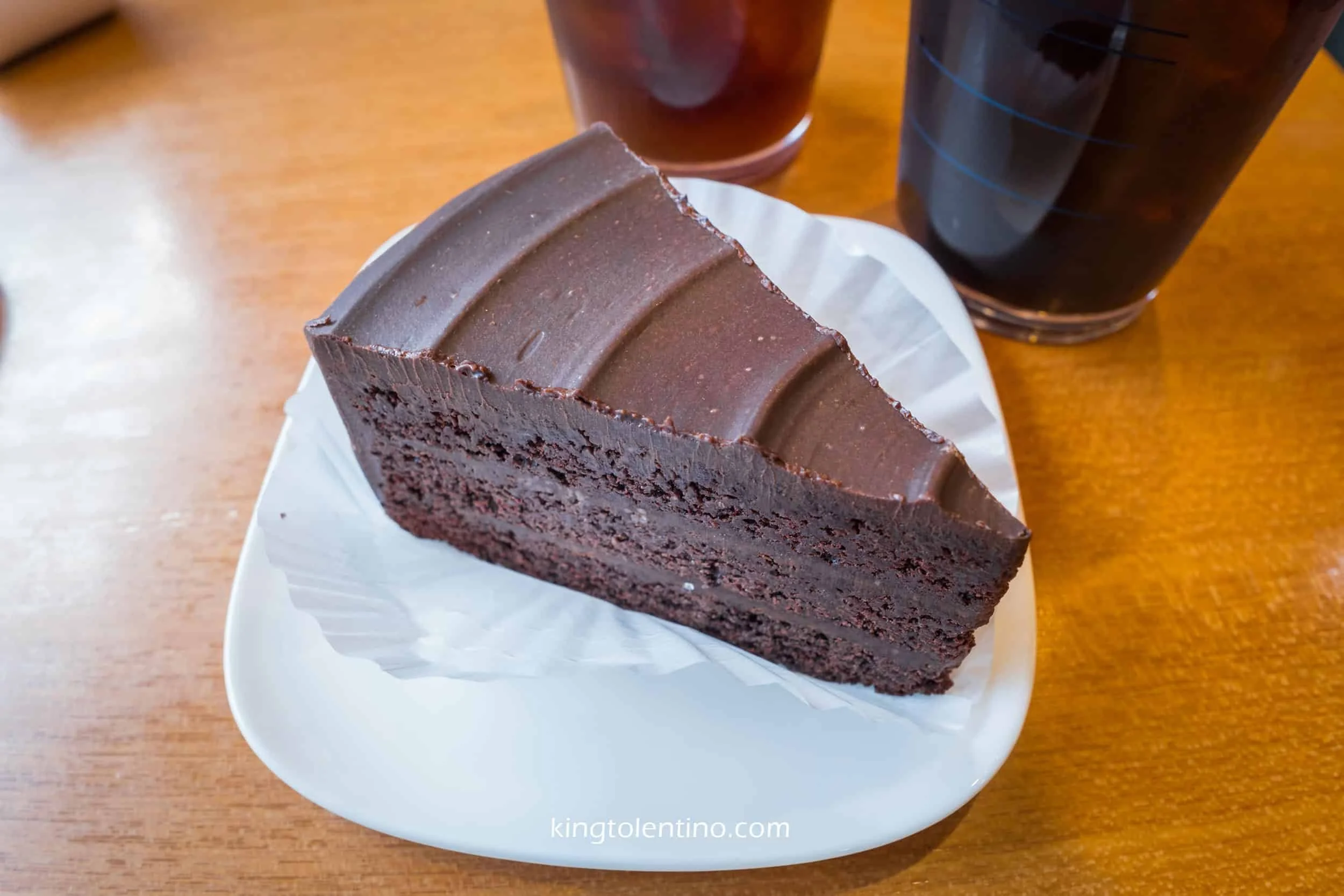 Devil's Chocolate Cake of Ediya Coffee
