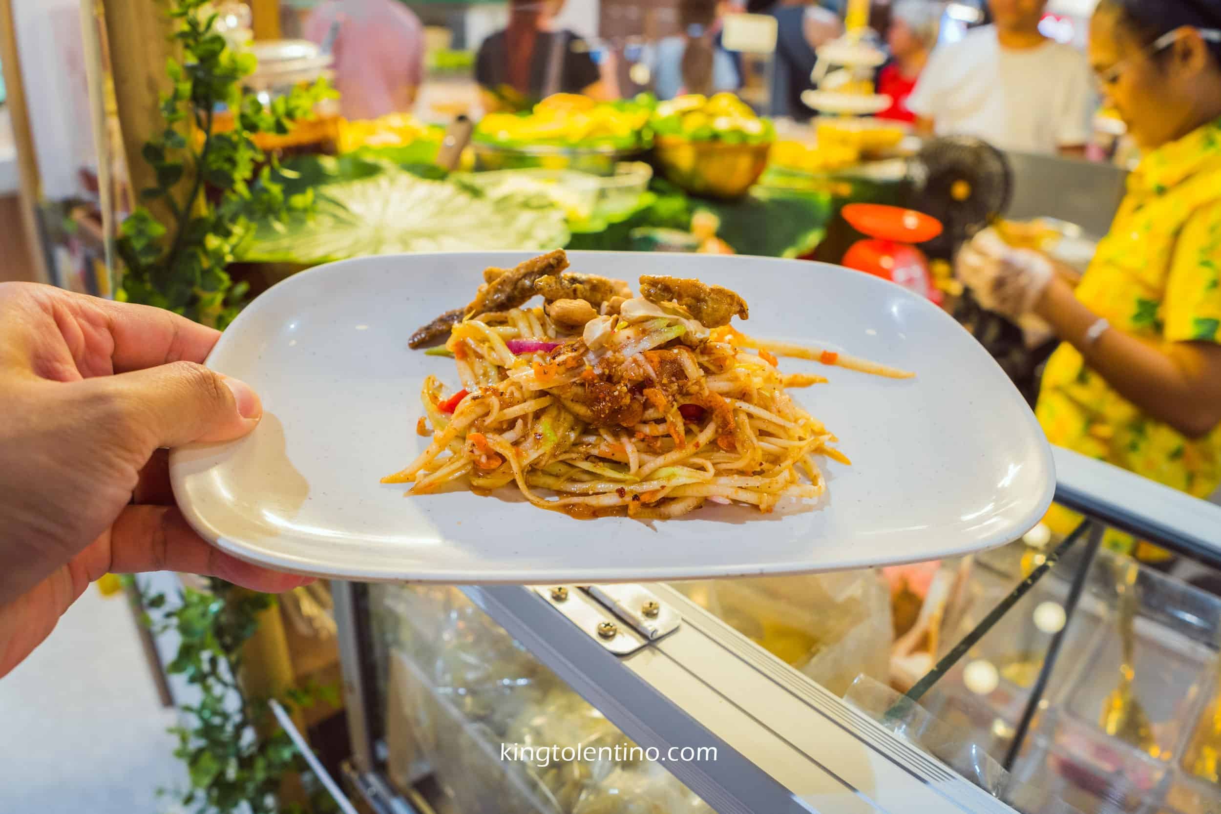 Classic Mango Salad of Charm Siam