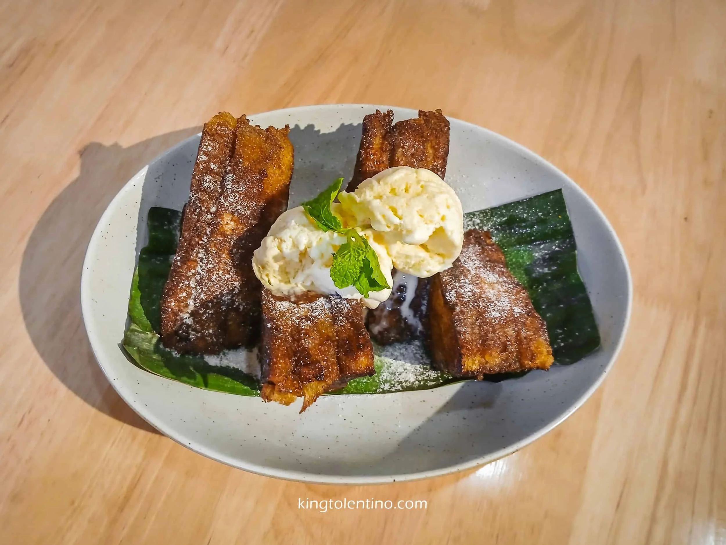 Turon Toast a la mode