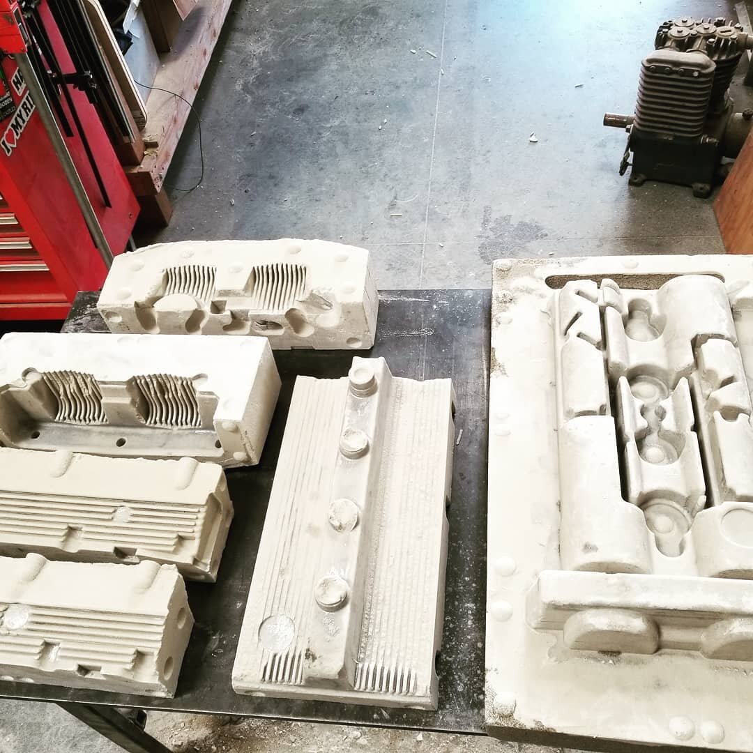 Finished molds for metal casting, 6parts for a new valve cover 
#CNC #cncowners #cncmachining #cncporn #cncmilling &nbsp;#DIY&nbsp; #diyproject&nbsp;&nbsp;#robotics #roboticsurgery #roboticsweekends #roboticsengineering #roboticsclass #roboticsclub #