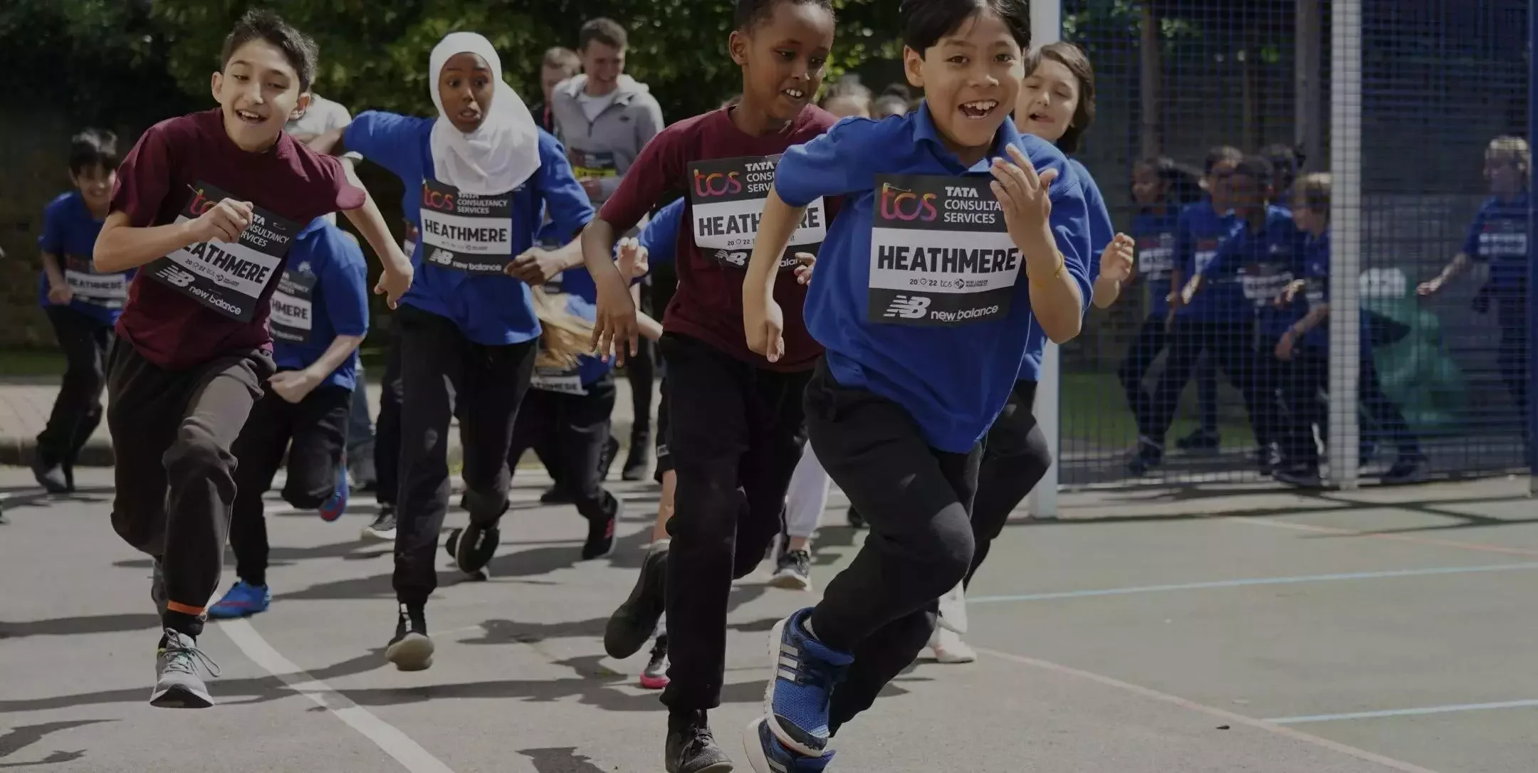 Lansio Cystadleuaeth Marathon Mini Llundain TCS