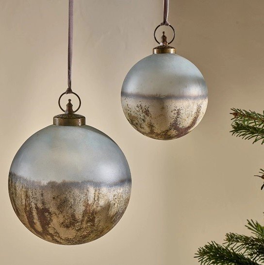 NKUKU NGOLO LARGE BAUBLE 5.jpeg