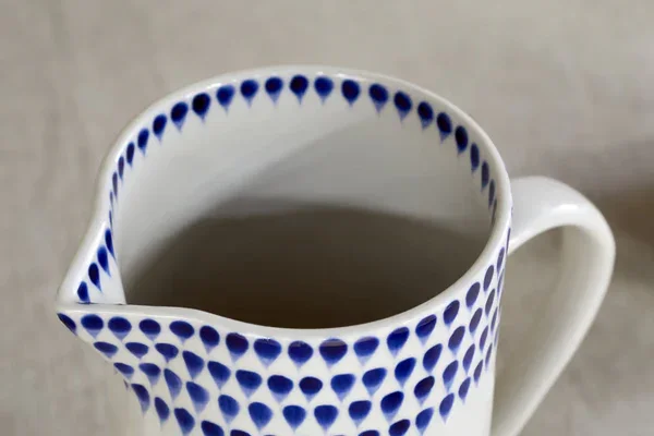 IJ08-IJ0801-Indigo_Jug-Cream_and_1.webp