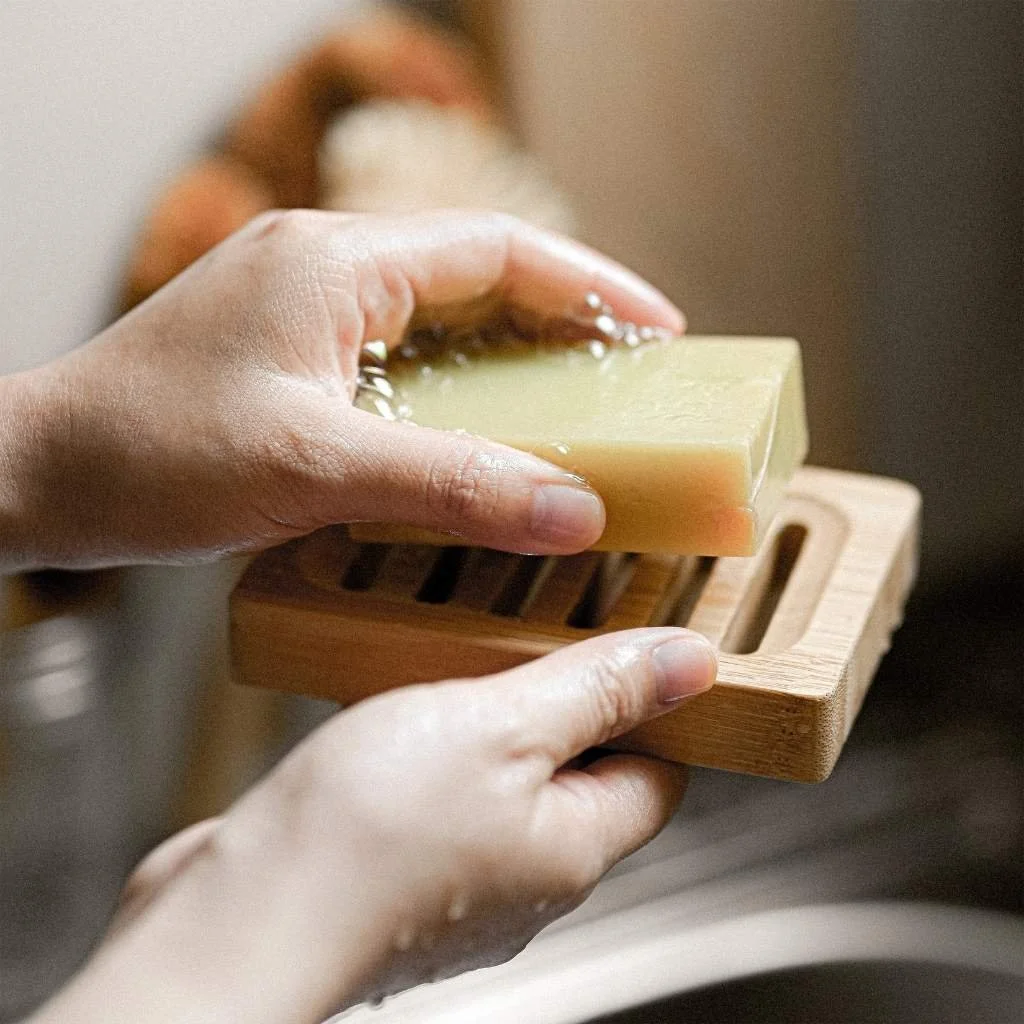eco-soap-dish_1646219e-d615-498f-9831-f247d8fd7f60_1024x1024@2x.jpg