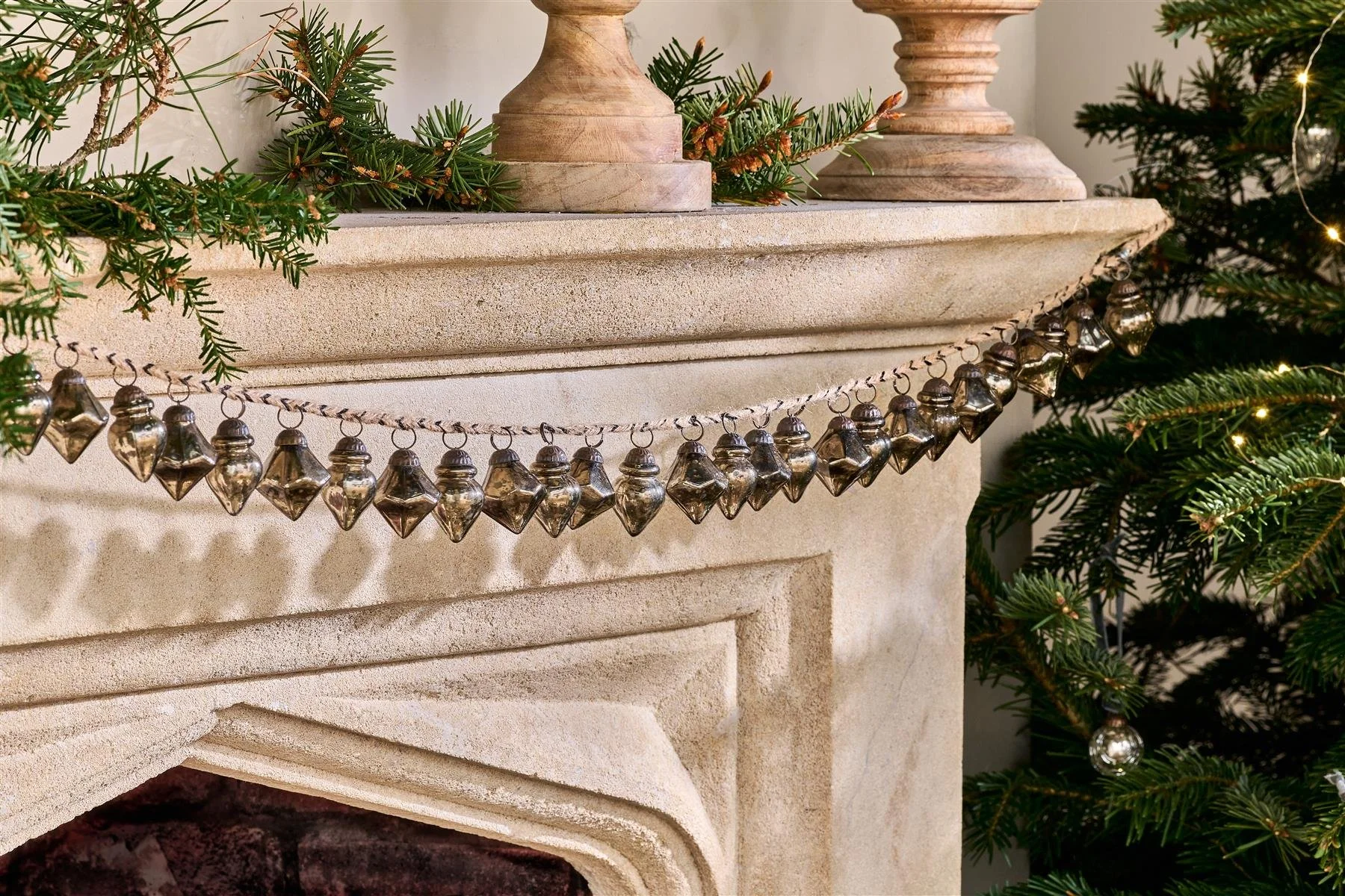 NKUKU EKITI BAUBLE GARLAND - ANTIQUE GOLD