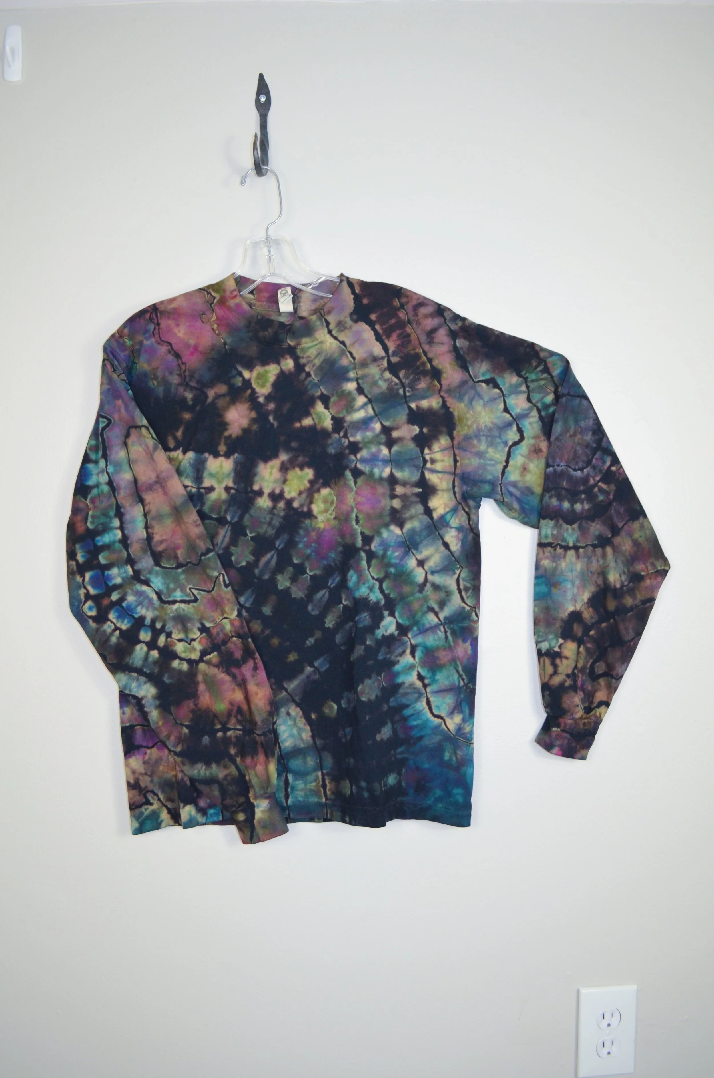 Small "River Reflection" Reverse Dyed Long Sleeve T-Shirt