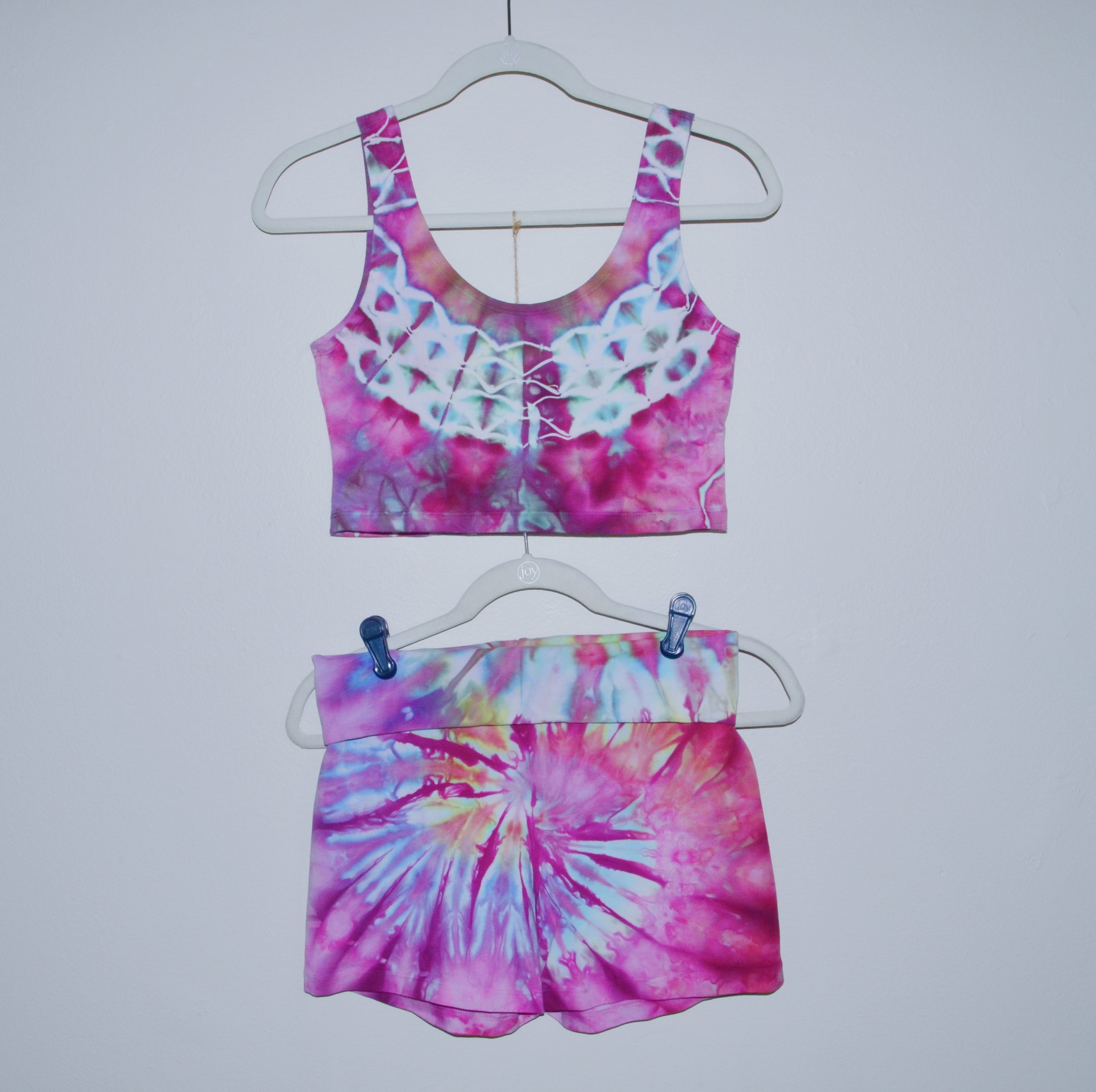 Large "Honey Sugar" Yoga Shorts Set