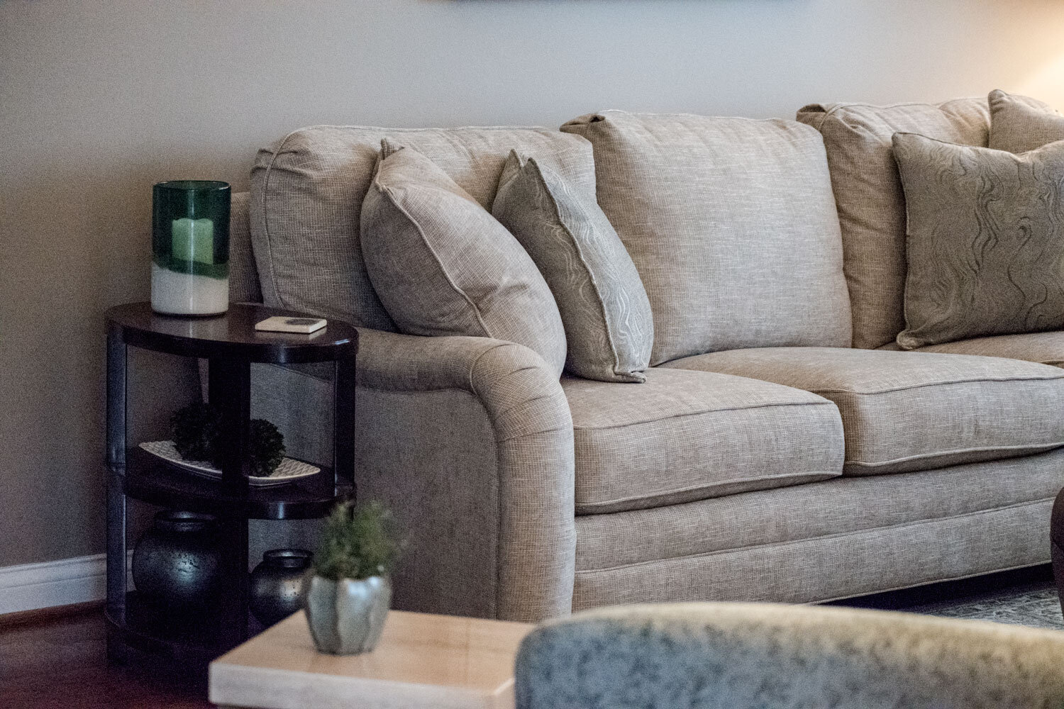 prospect-update-english-arm-sofa-.jpg