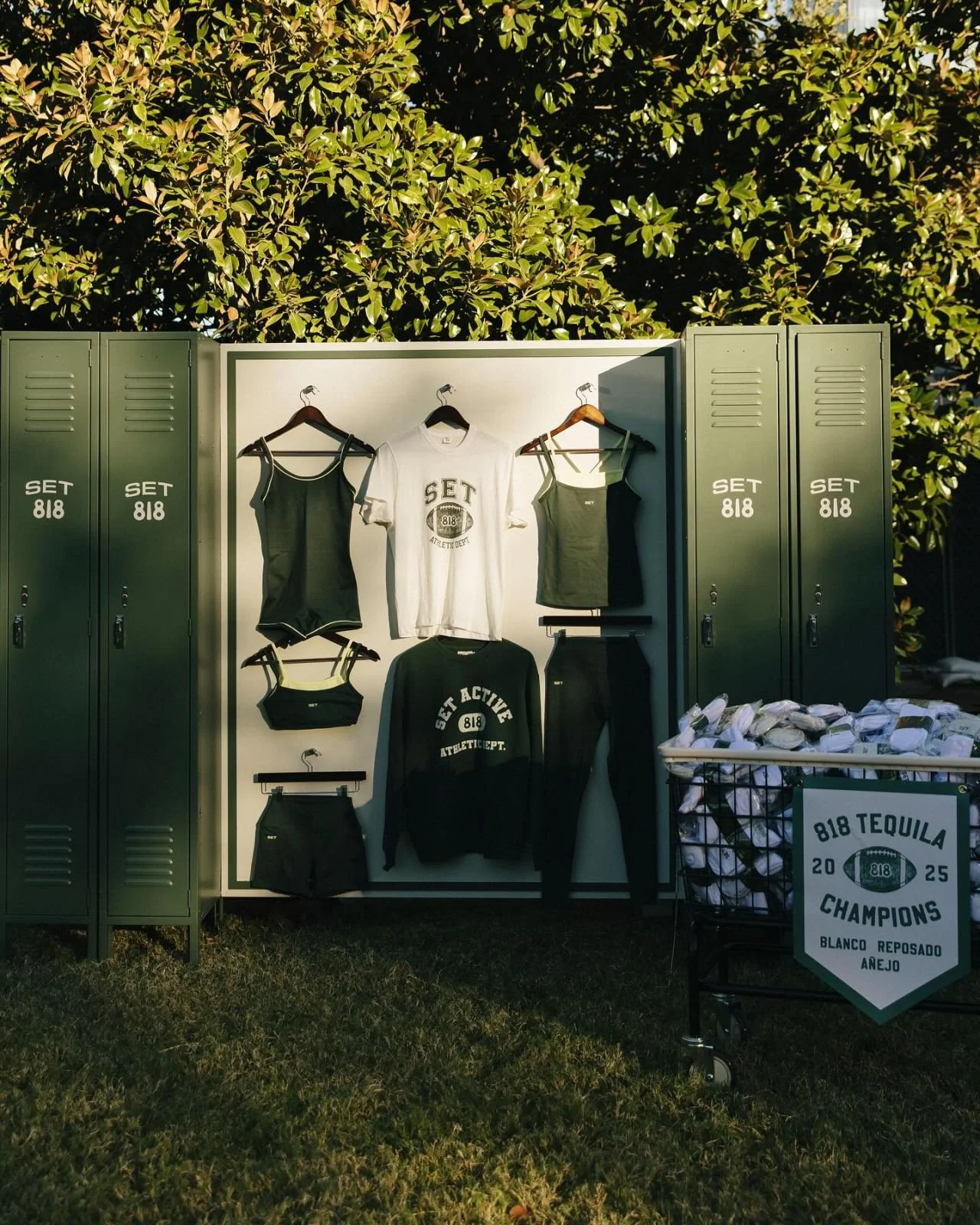 setmerch.jpeg