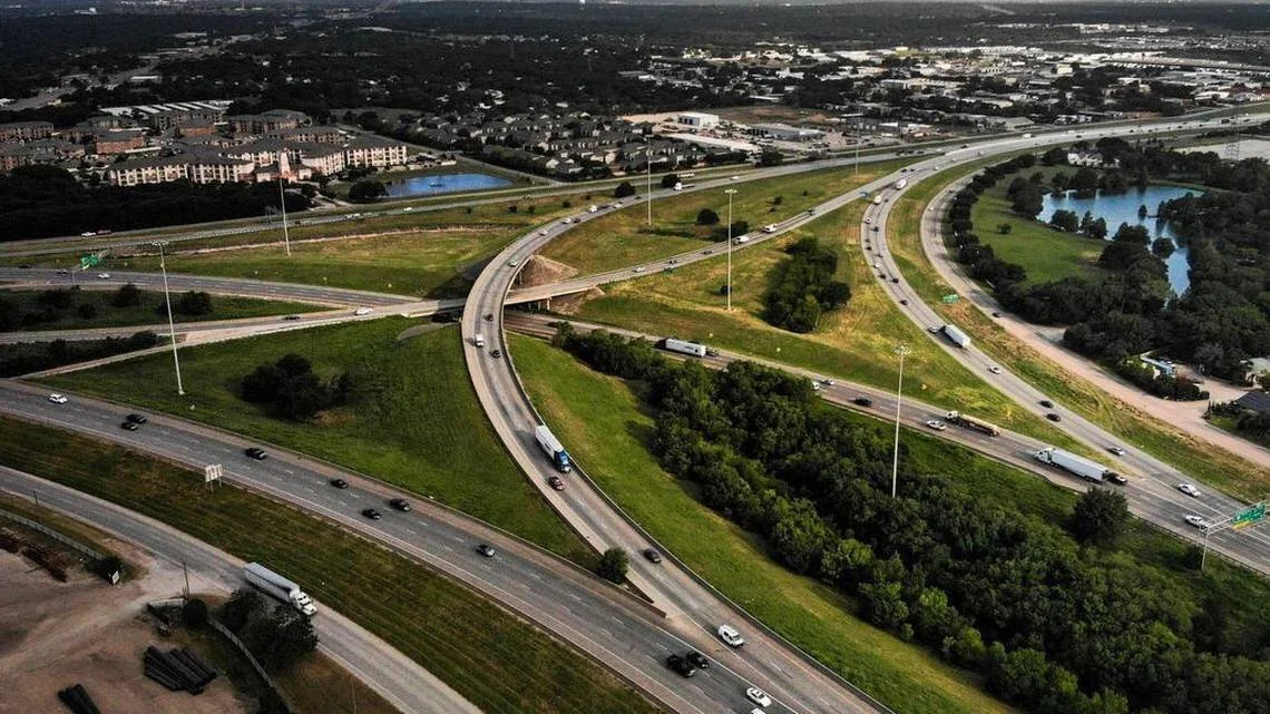 How bad are Texas’ roads and highways? Engineers have given their grades.